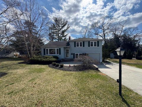 Homes For Sale - 24 W Yorkshire Ave<br/> Atlantic County, Northfield Twp, NJ 08225