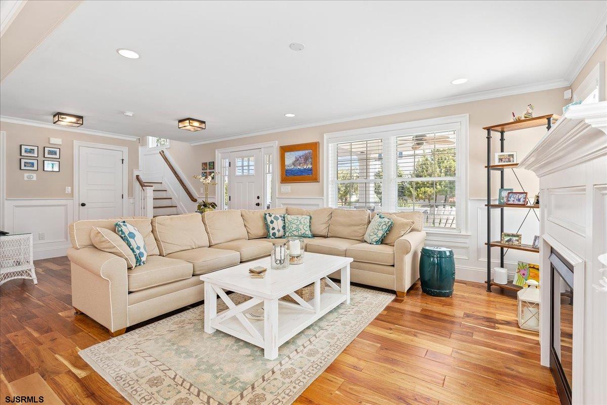 Margate, New Jersey 08402, United States, 4 Bedrooms Bedrooms, ,3 BathroomsBathrooms,Residential,Active,86437