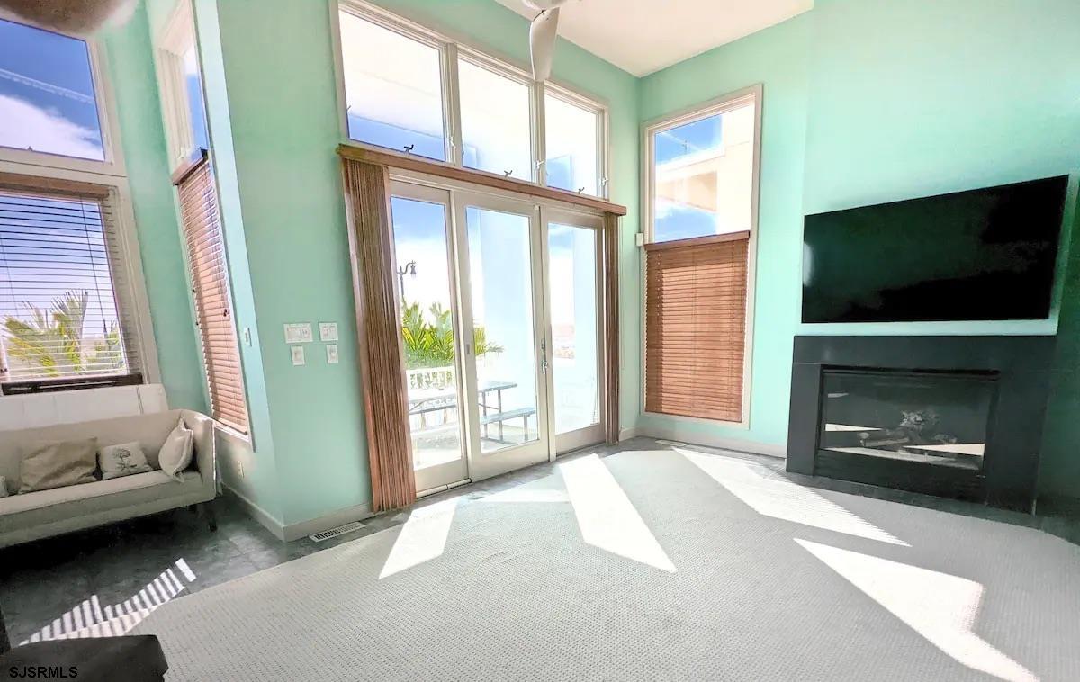 Atlantic City, New Jersey 08401, United States, 4 Bedrooms Bedrooms, ,4 BathroomsBathrooms,Residential,Active,18029