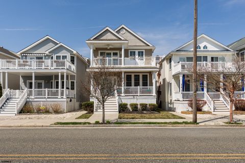 Photo of 322 Asbury Ave #2, Ocean City, NJ 08226 (MLS # 606085)