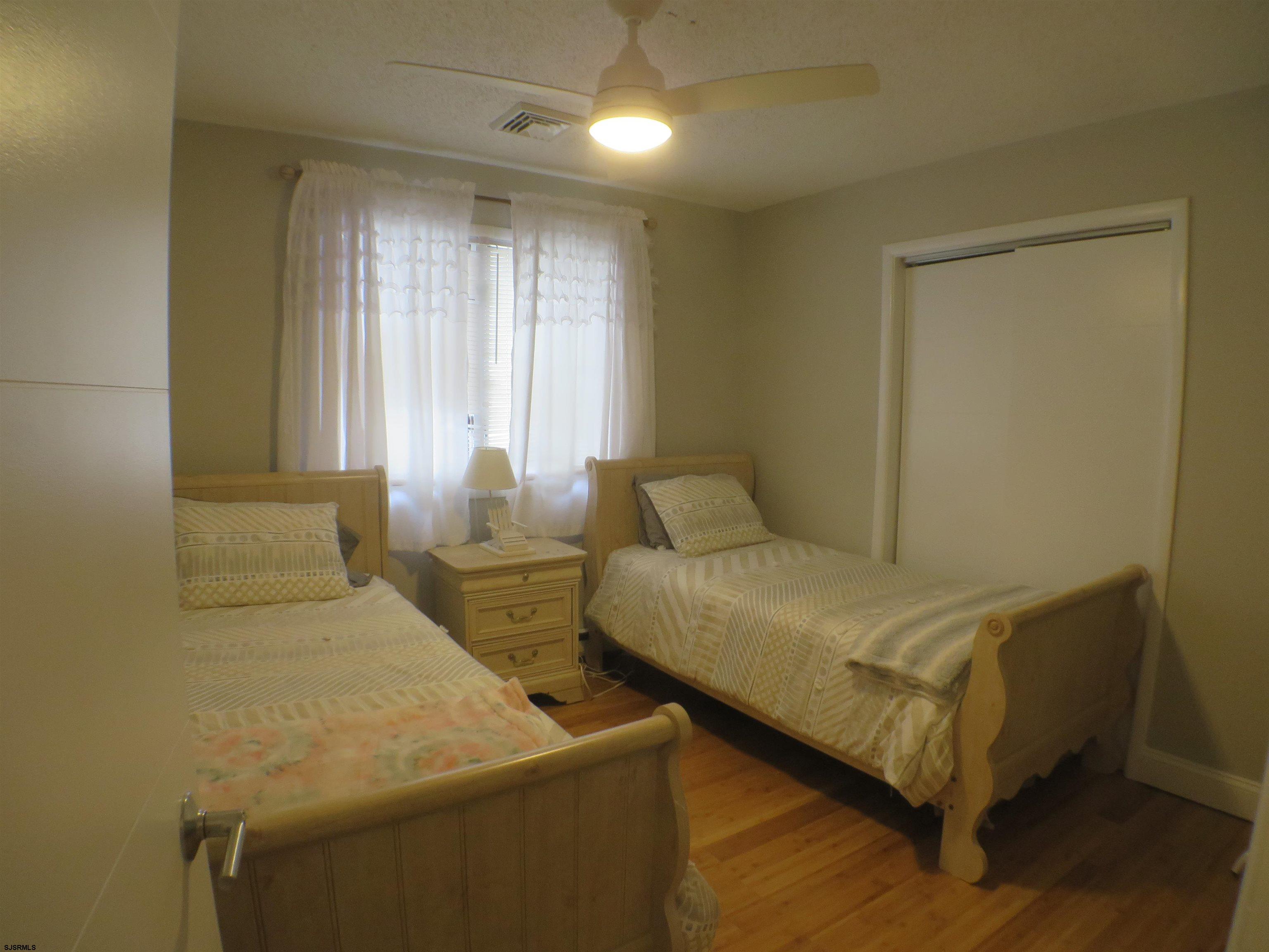 Ocean City, New Jersey 08226, United States, 3 Bedrooms Bedrooms, ,2 BathroomsBathrooms,Residential,Active,111900
