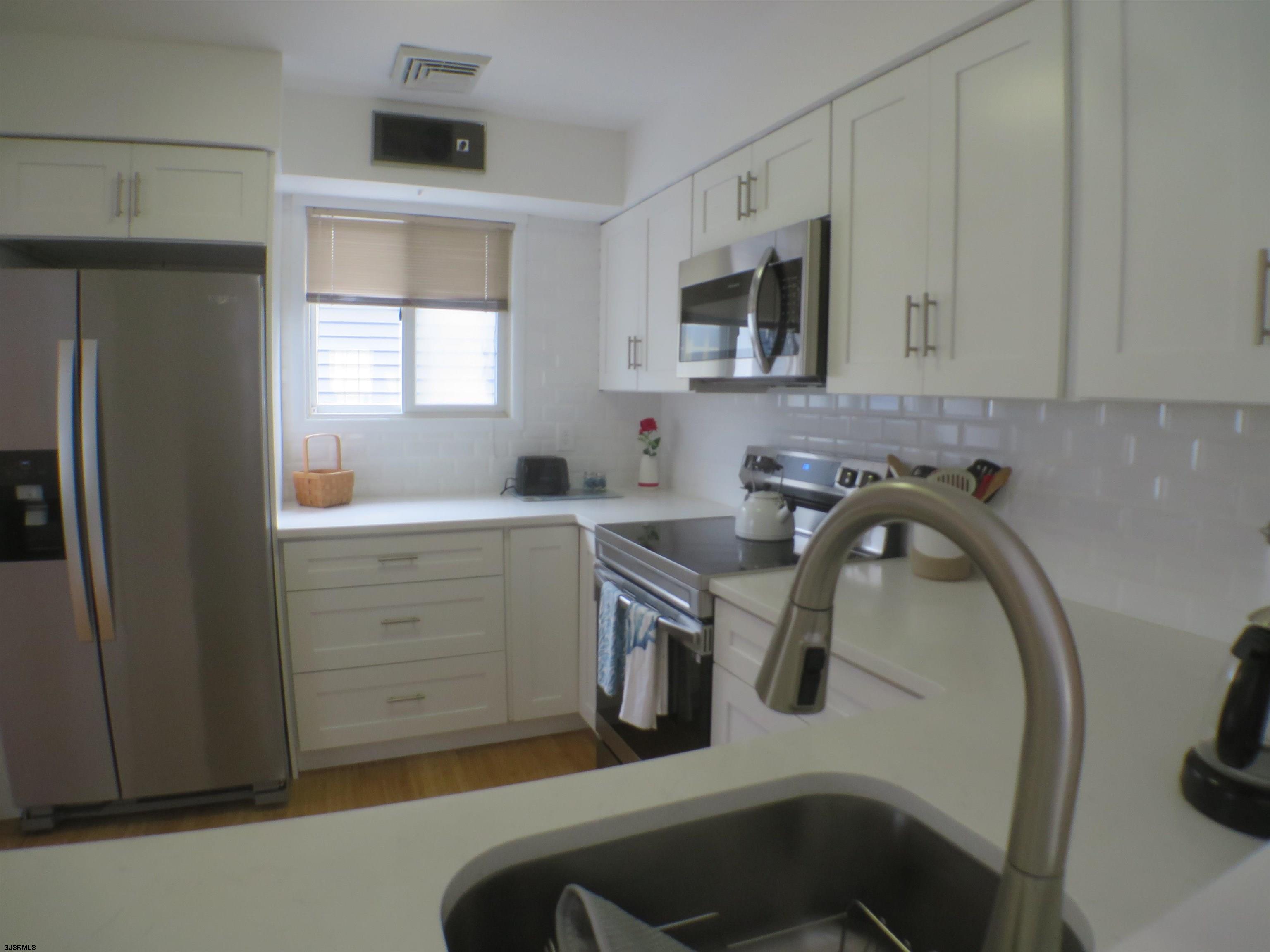 Ocean City, New Jersey 08226, United States, 3 Bedrooms Bedrooms, ,2 BathroomsBathrooms,Residential,Active,111900