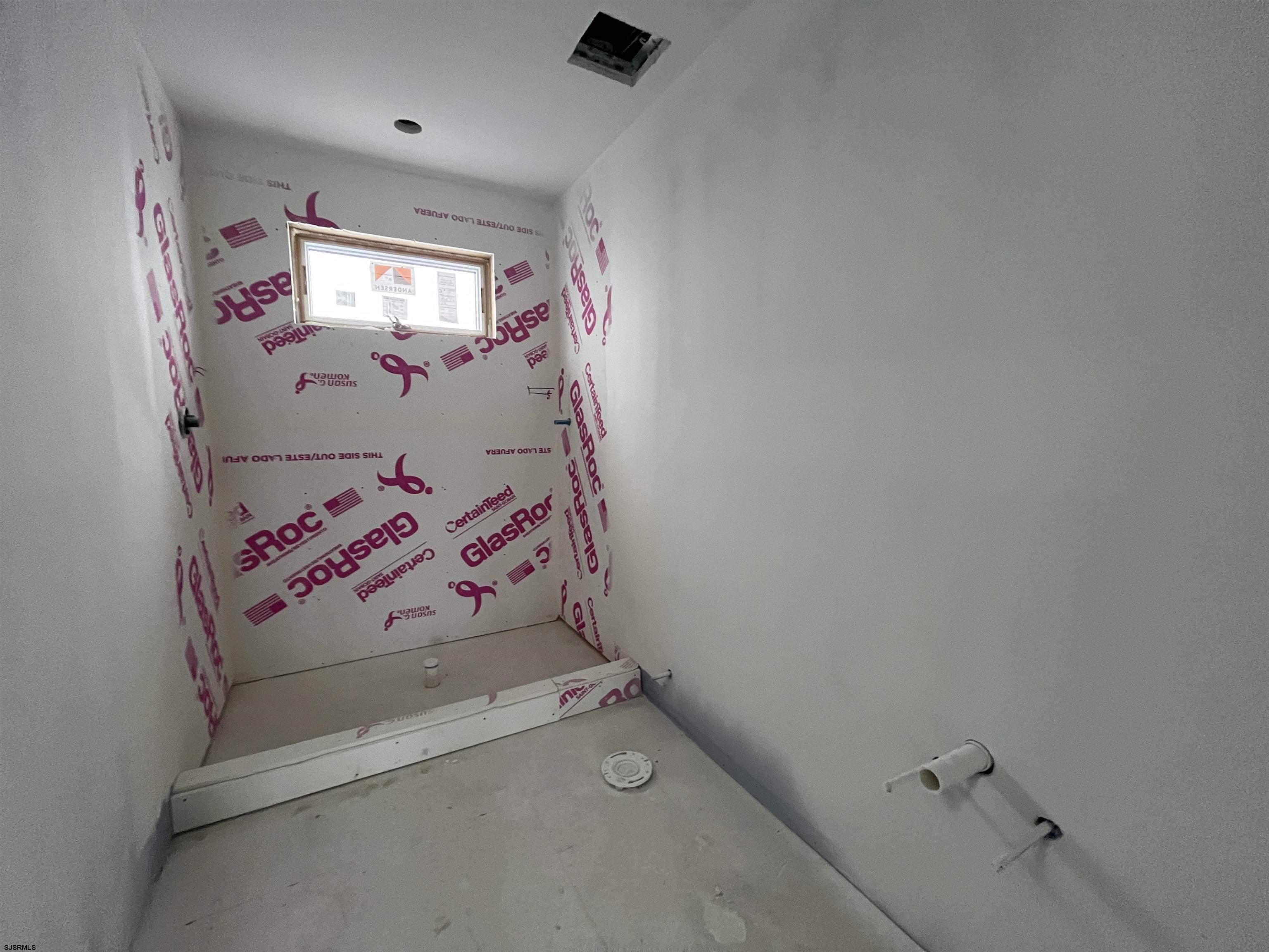 Longport, New Jersey 08403, United States, 6 Bedrooms Bedrooms, ,5 BathroomsBathrooms,Residential,Active,61072