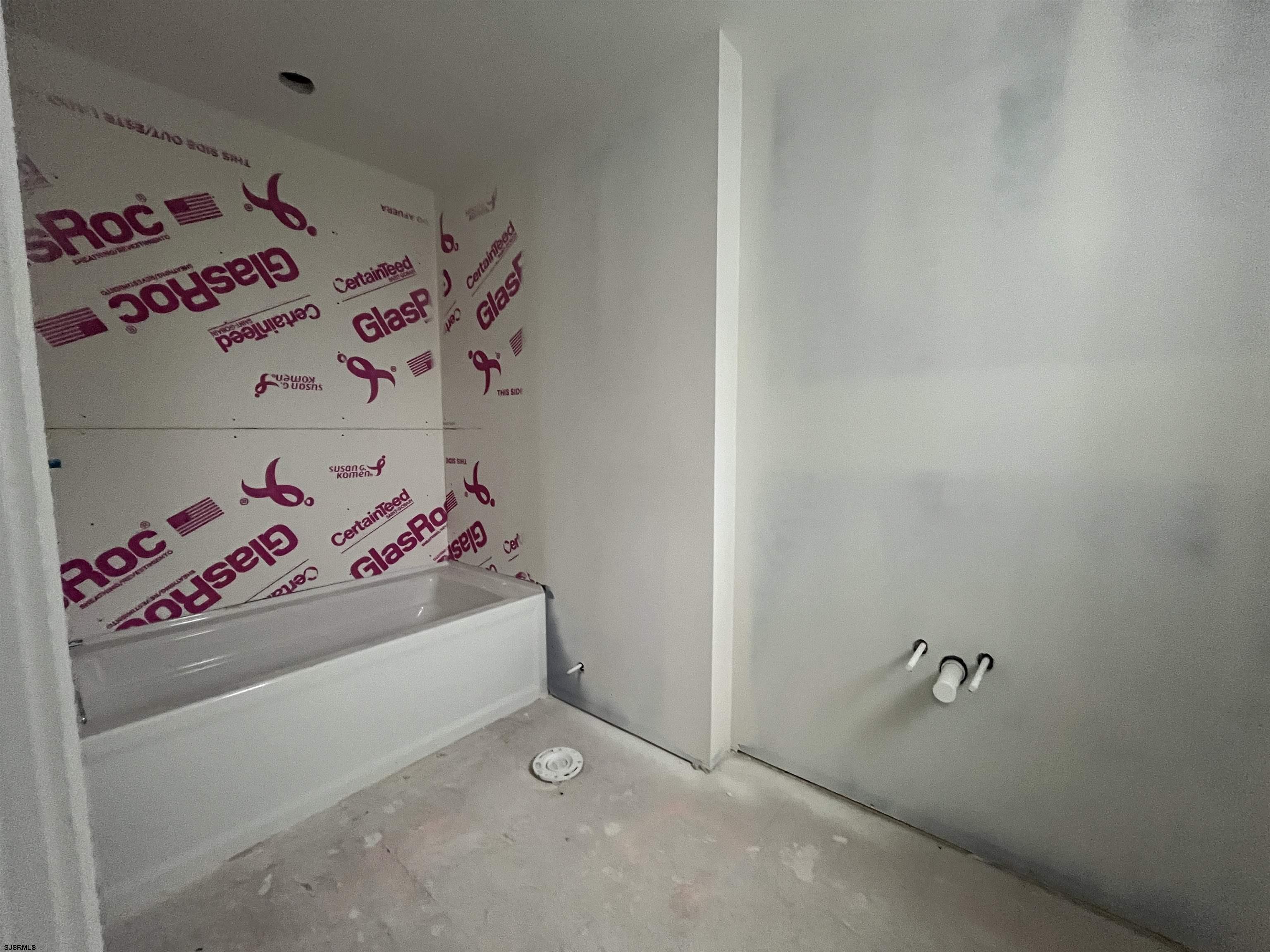 Longport, New Jersey 08403, United States, 6 Bedrooms Bedrooms, ,5 BathroomsBathrooms,Residential,Active,61072