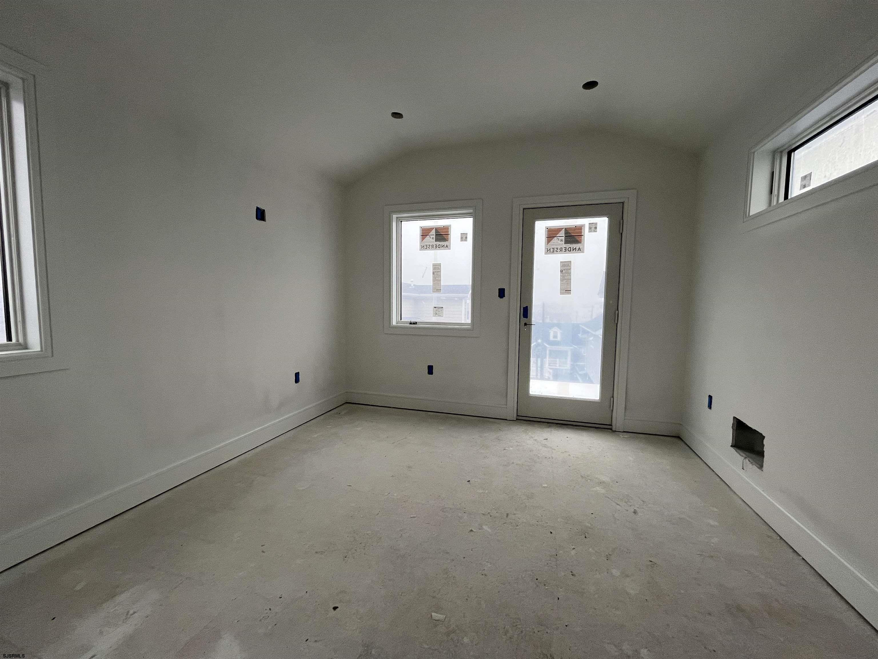 Longport, New Jersey 08403, United States, 6 Bedrooms Bedrooms, ,5 BathroomsBathrooms,Residential,Active,61072