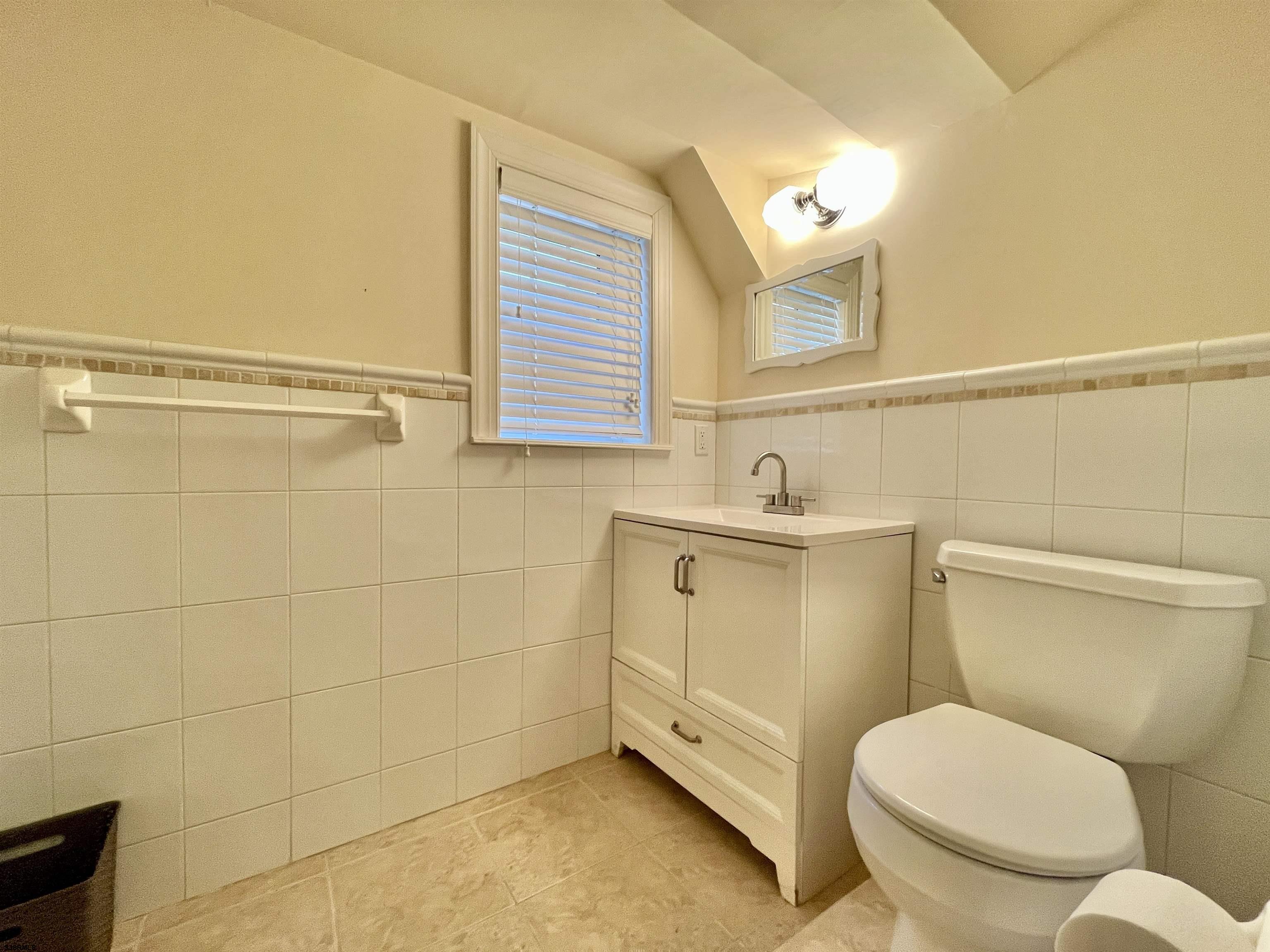 Ventnor, New Jersey 08406, United States, 5 Bedrooms Bedrooms, ,6 BathroomsBathrooms,Residential,Active,116119