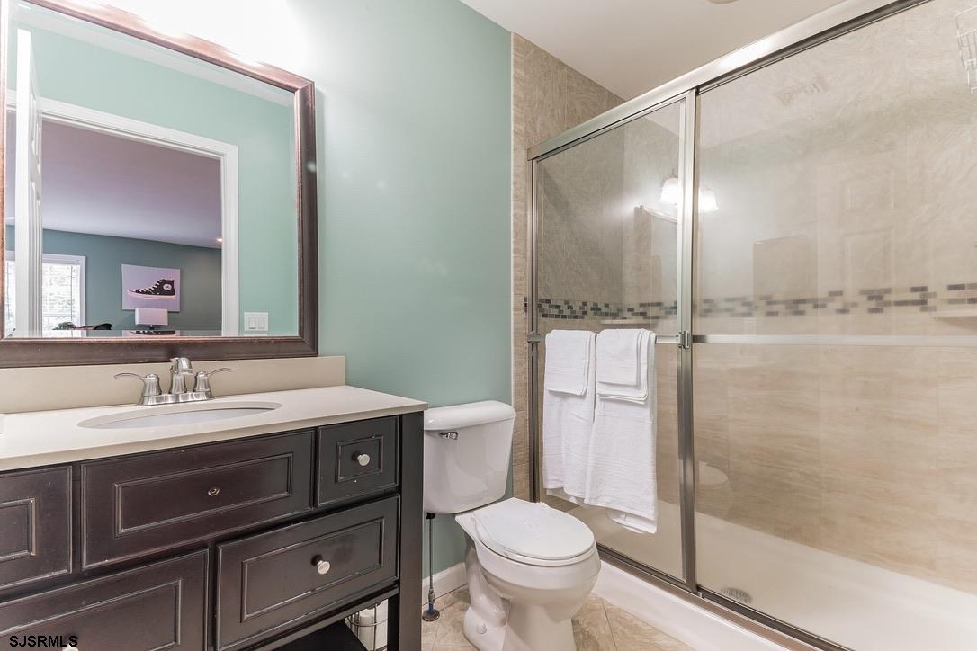 Egg Harbor Township, New Jersey 08234, United States, 8 Bedrooms Bedrooms, ,6 BathroomsBathrooms,Residential,Active,233198