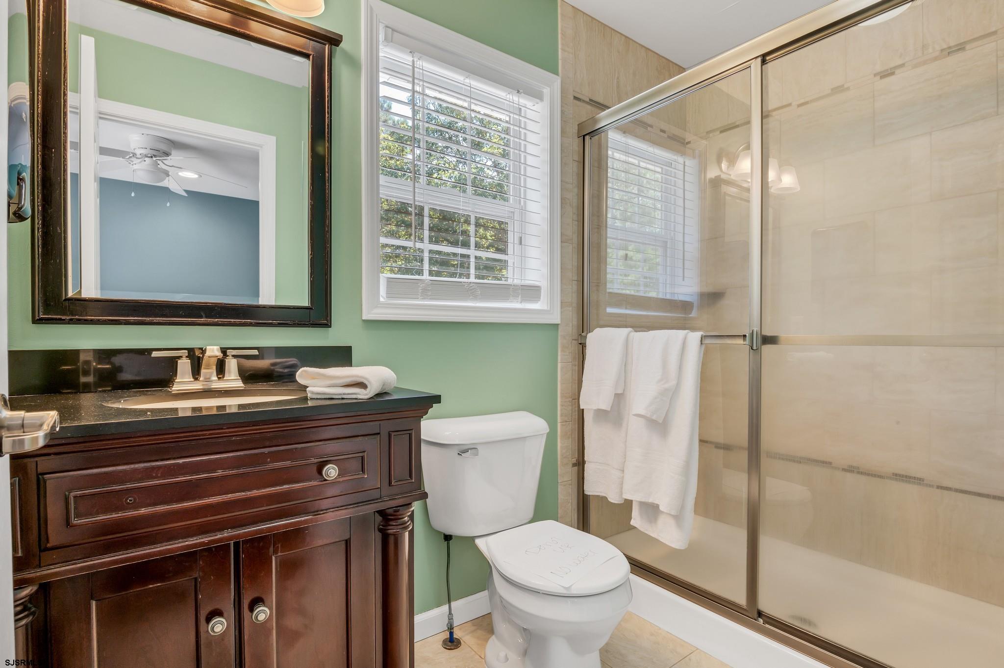 Egg Harbor Township, New Jersey 08234, United States, 8 Bedrooms Bedrooms, ,6 BathroomsBathrooms,Residential,Active,233198