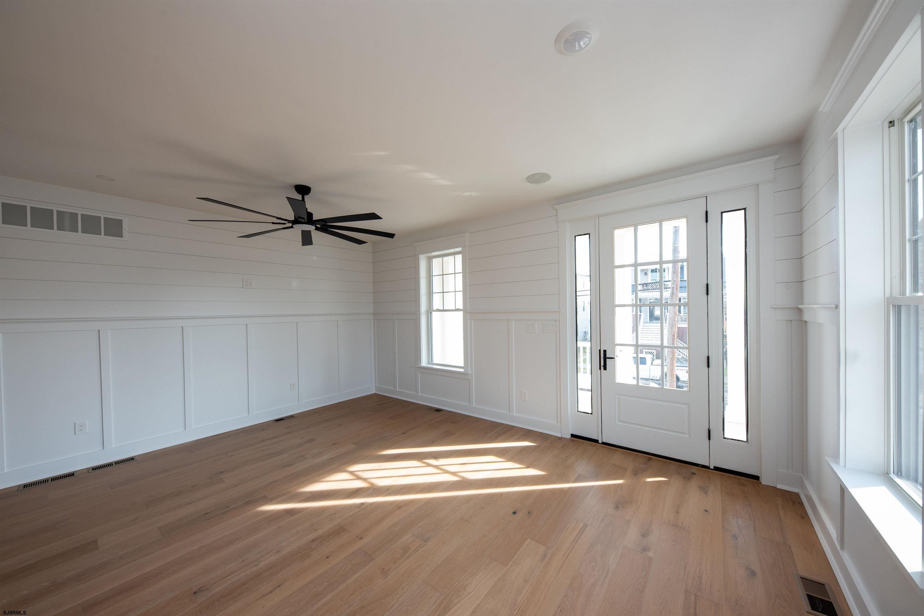 Ocean City, New Jersey 08226, United States, 5 Bedrooms Bedrooms, ,6 BathroomsBathrooms,Residential,Active,25003