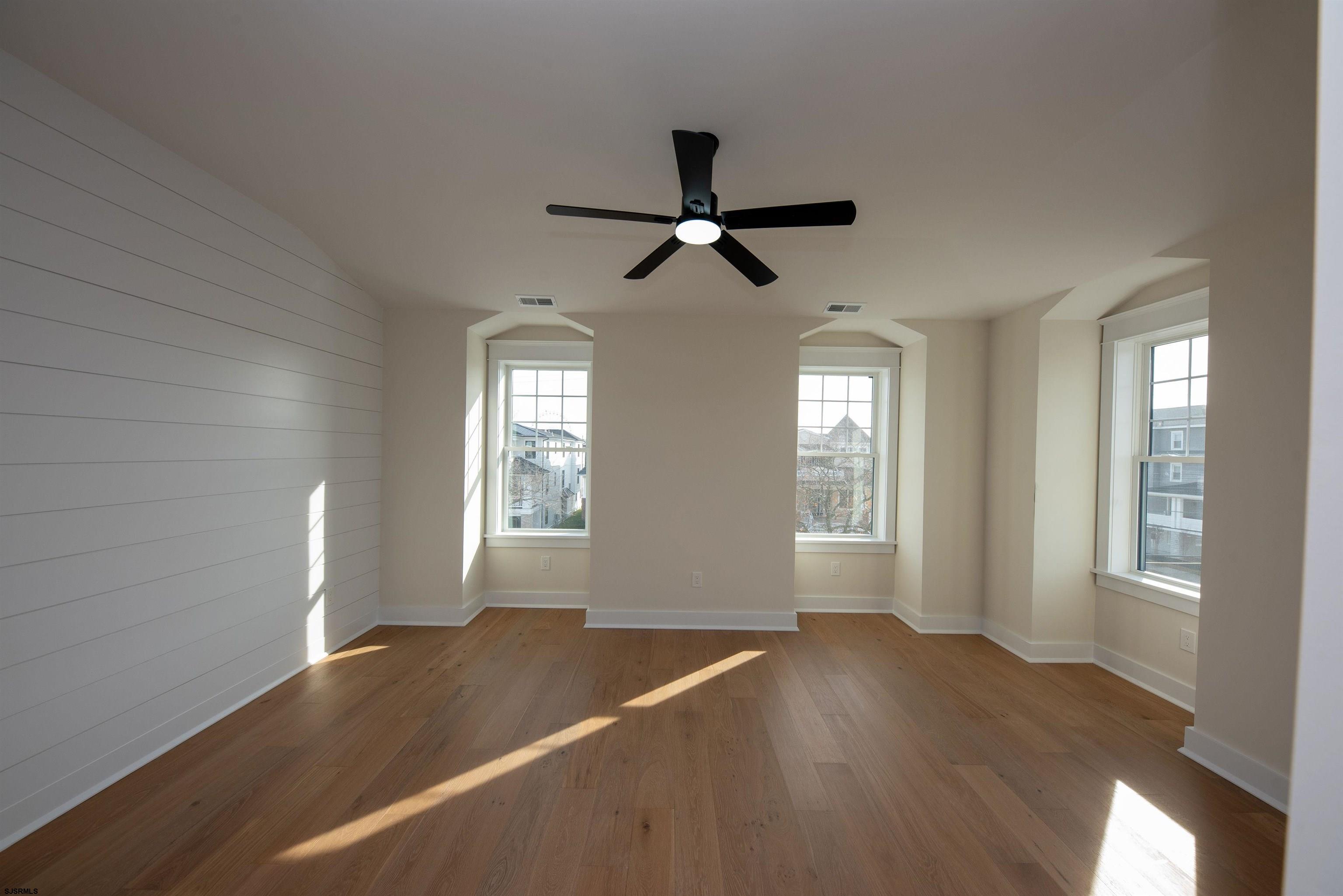 Ocean City, New Jersey 08226, United States, 5 Bedrooms Bedrooms, ,6 BathroomsBathrooms,Residential,Active,25003