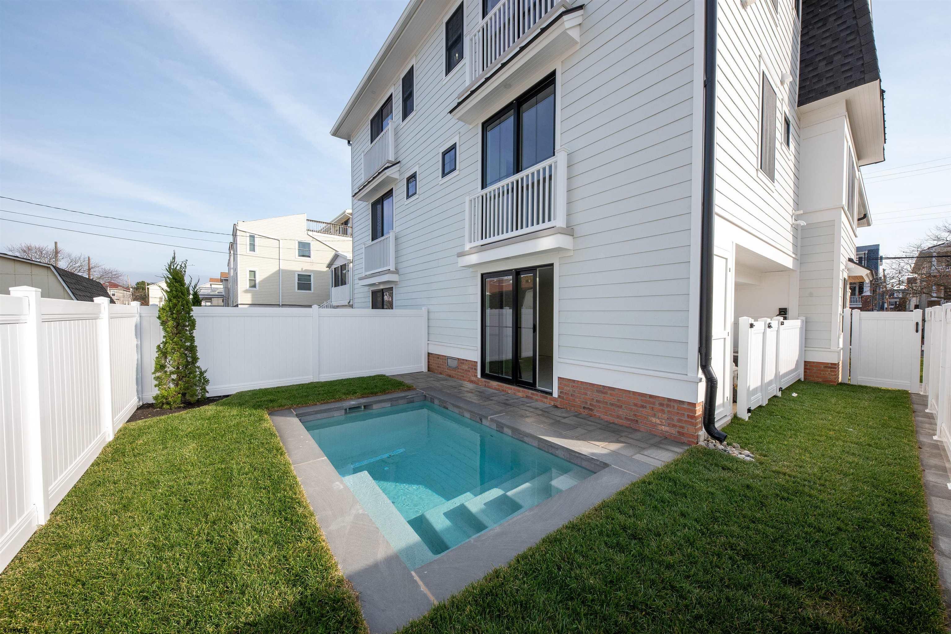 Ocean City, New Jersey 08226, United States, 5 Bedrooms Bedrooms, ,6 BathroomsBathrooms,Residential,Active,25003