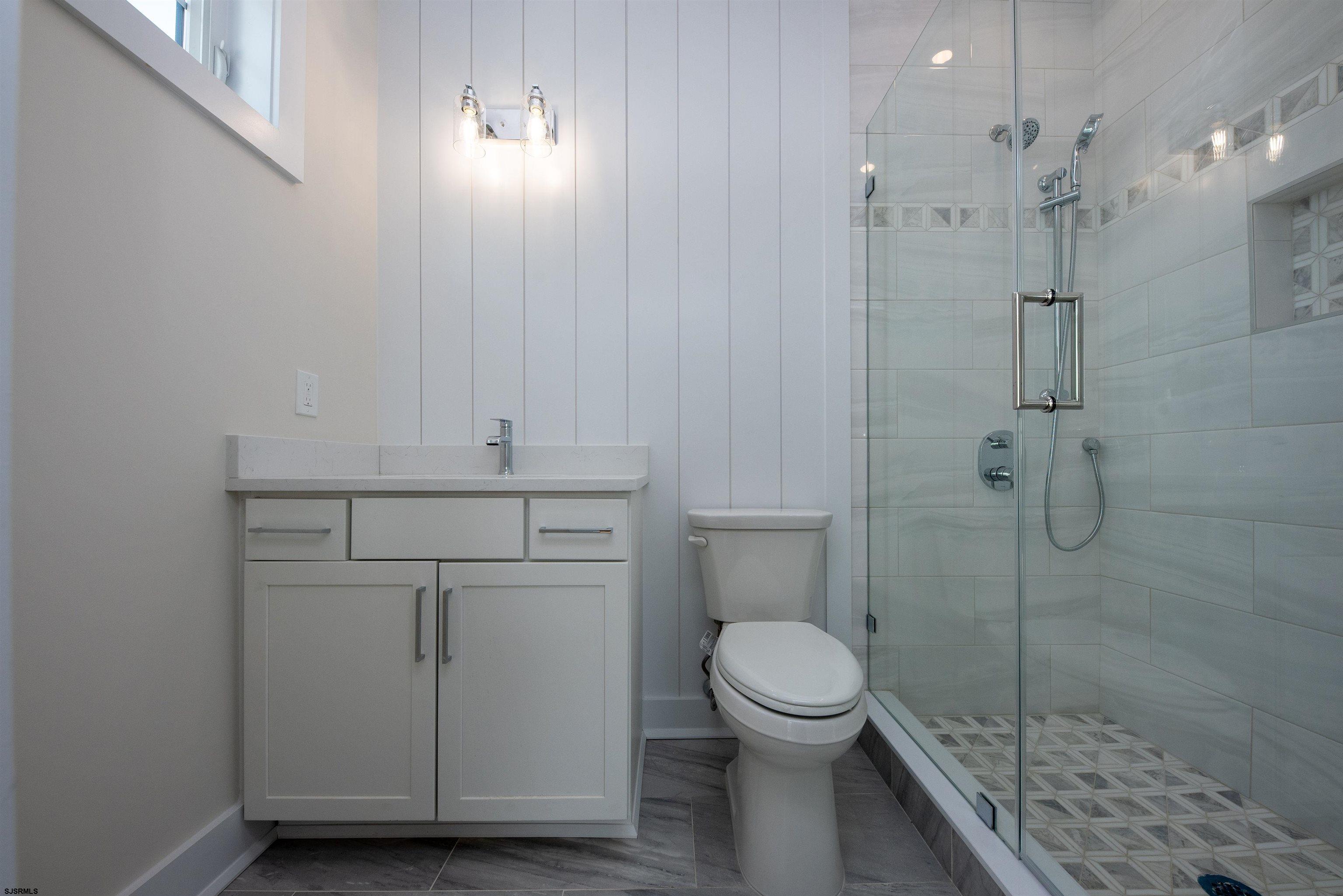 Ocean City, New Jersey 08226, United States, 5 Bedrooms Bedrooms, ,6 BathroomsBathrooms,Residential,Active,25003