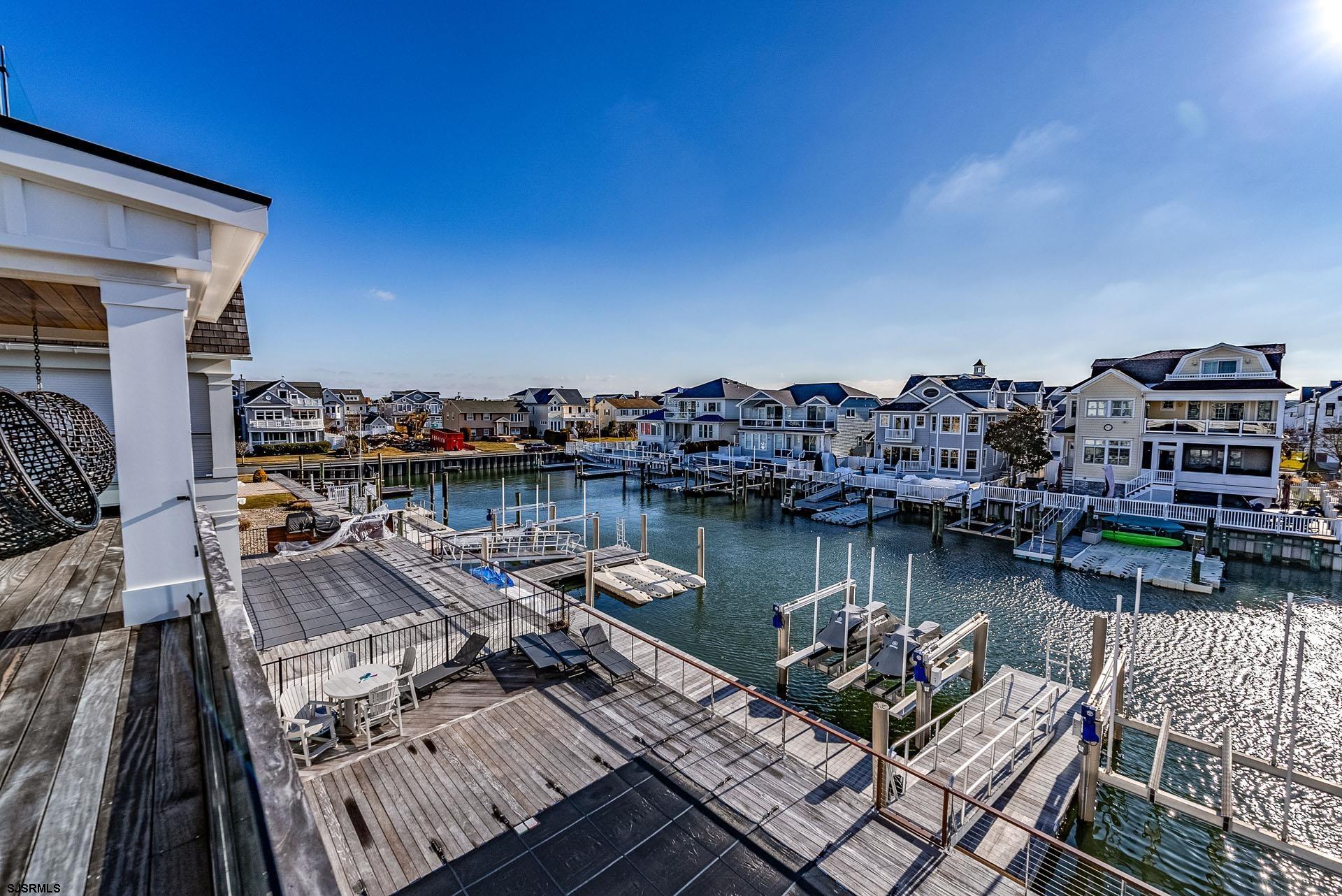 Ocean City, New Jersey 08226, United States, 6 Bedrooms Bedrooms, ,7 BathroomsBathrooms,Residential,Active,10305