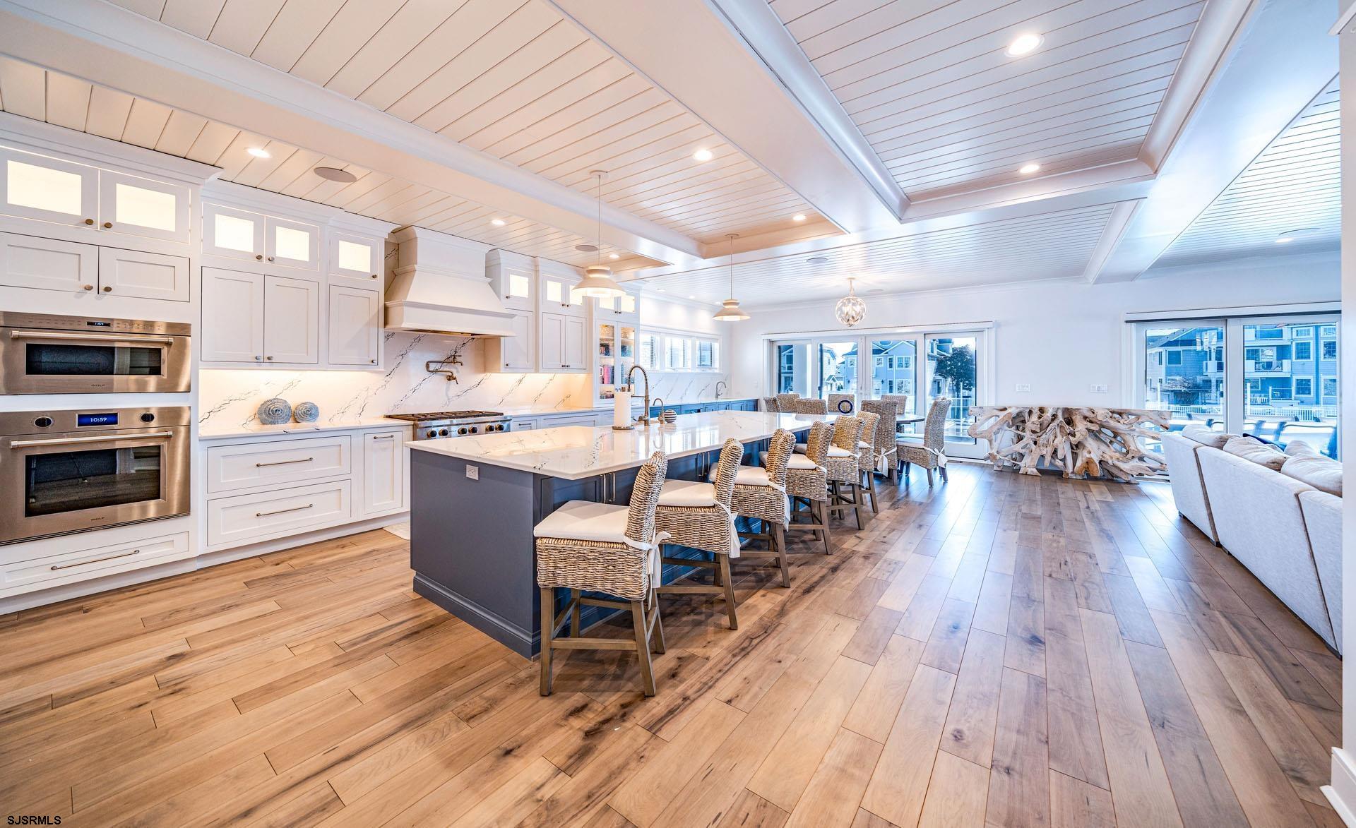 Ocean City, New Jersey 08226, United States, 6 Bedrooms Bedrooms, ,7 BathroomsBathrooms,Residential,Active,10305