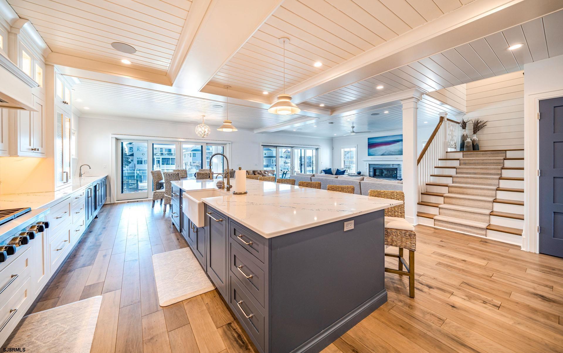 Ocean City, New Jersey 08226, United States, 6 Bedrooms Bedrooms, ,7 BathroomsBathrooms,Residential,Active,10305