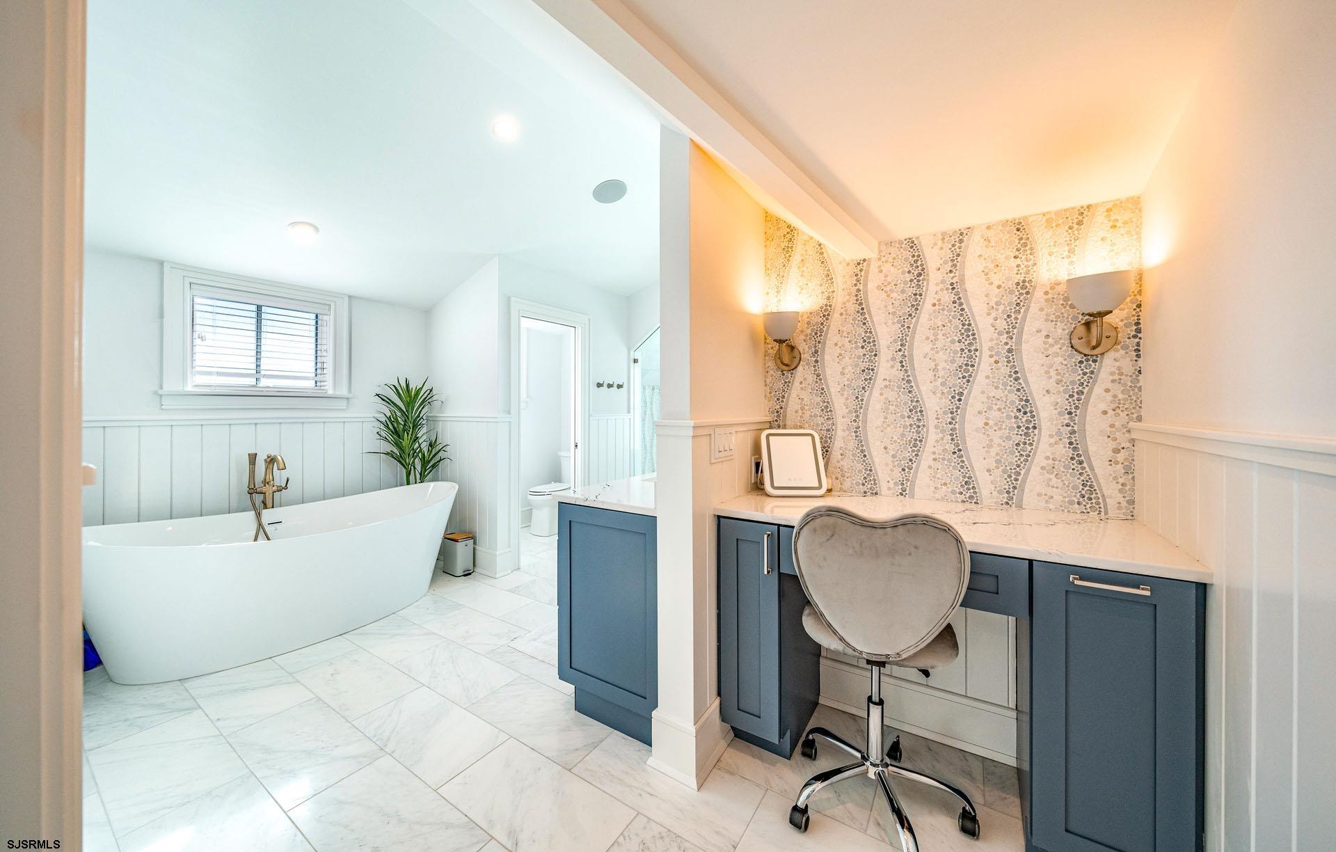 Ocean City, New Jersey 08226, United States, 6 Bedrooms Bedrooms, ,7 BathroomsBathrooms,Residential,Active,10305