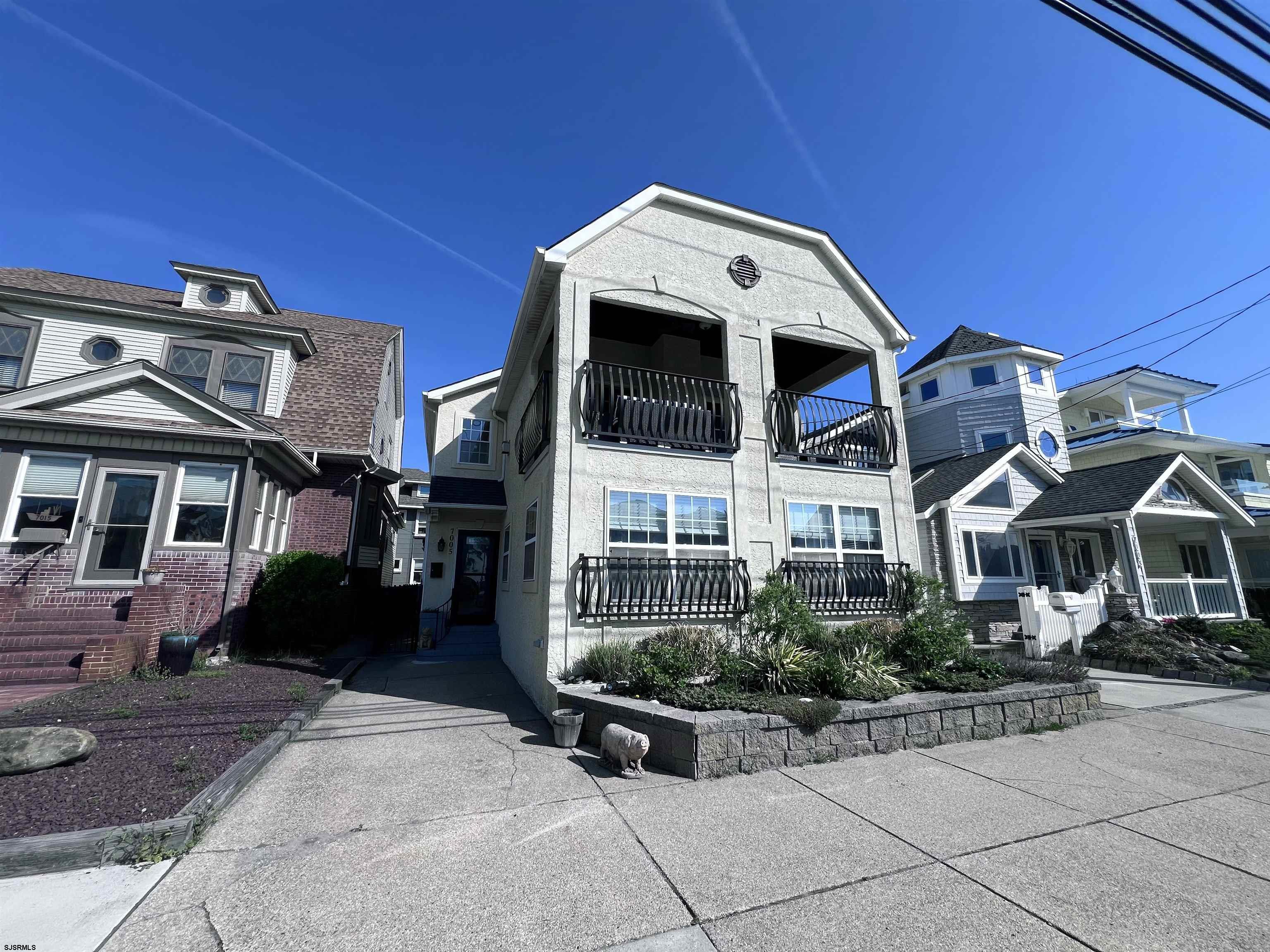 Photo 1 of 41 — 7005 Atlantic, Ventnor, NJ 08406