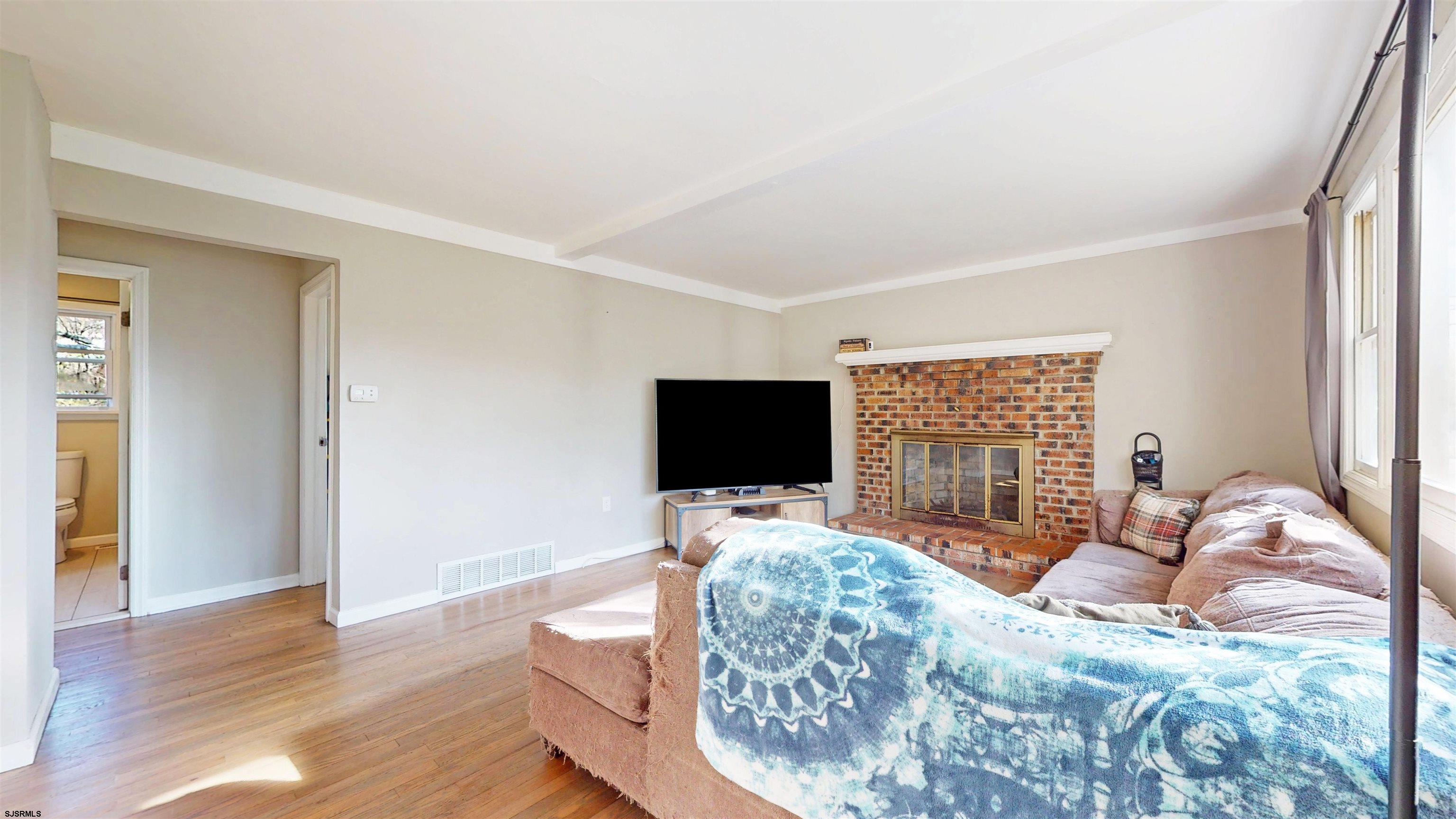 Mays Landing, New Jersey 08330, United States, 3 Bedrooms Bedrooms, ,2 BathroomsBathrooms,Residential,Active,158212