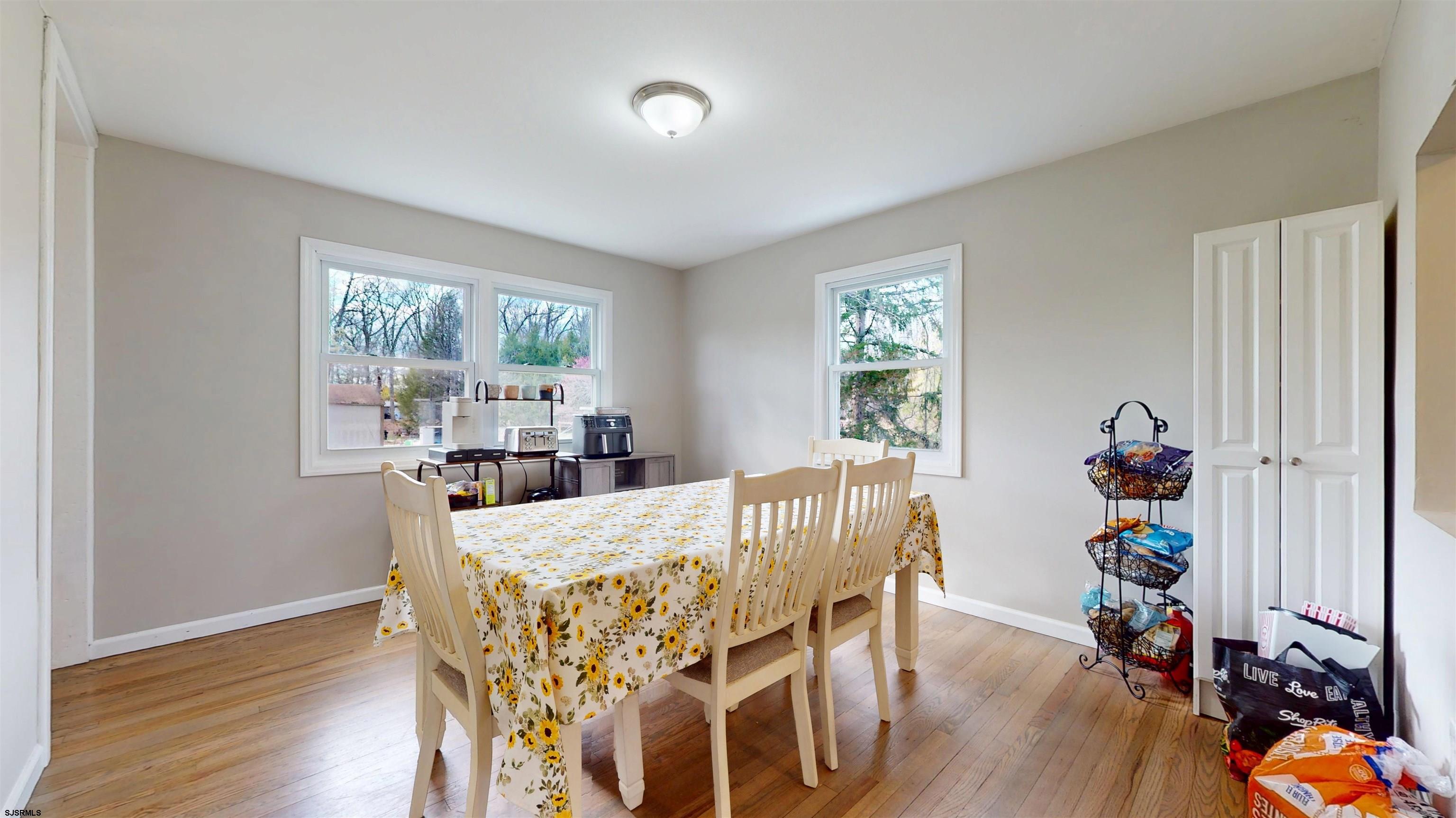 Mays Landing, New Jersey 08330, United States, 3 Bedrooms Bedrooms, ,2 BathroomsBathrooms,Residential,Active,158212