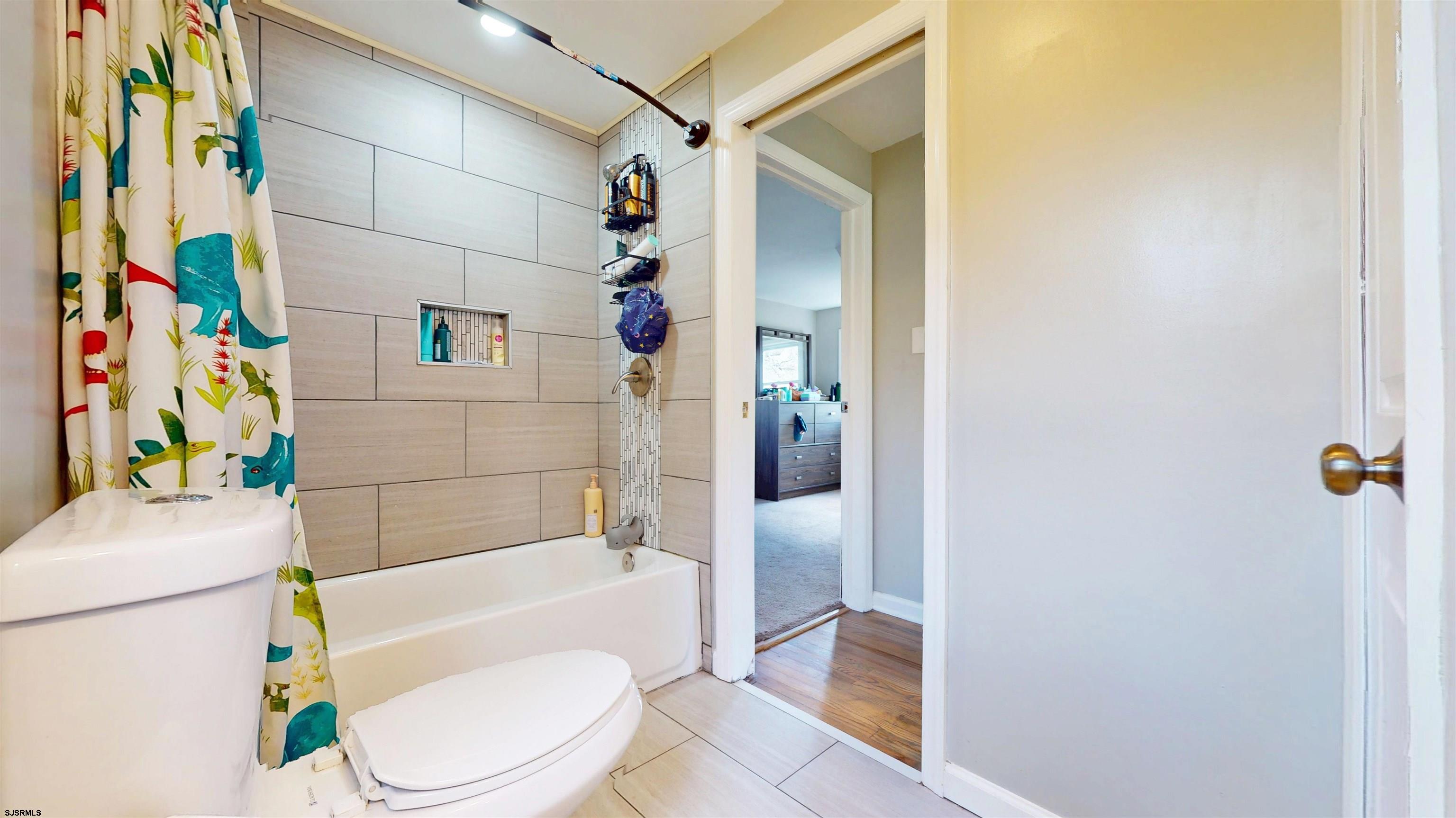 Mays Landing, New Jersey 08330, United States, 3 Bedrooms Bedrooms, ,2 BathroomsBathrooms,Residential,Active,158212