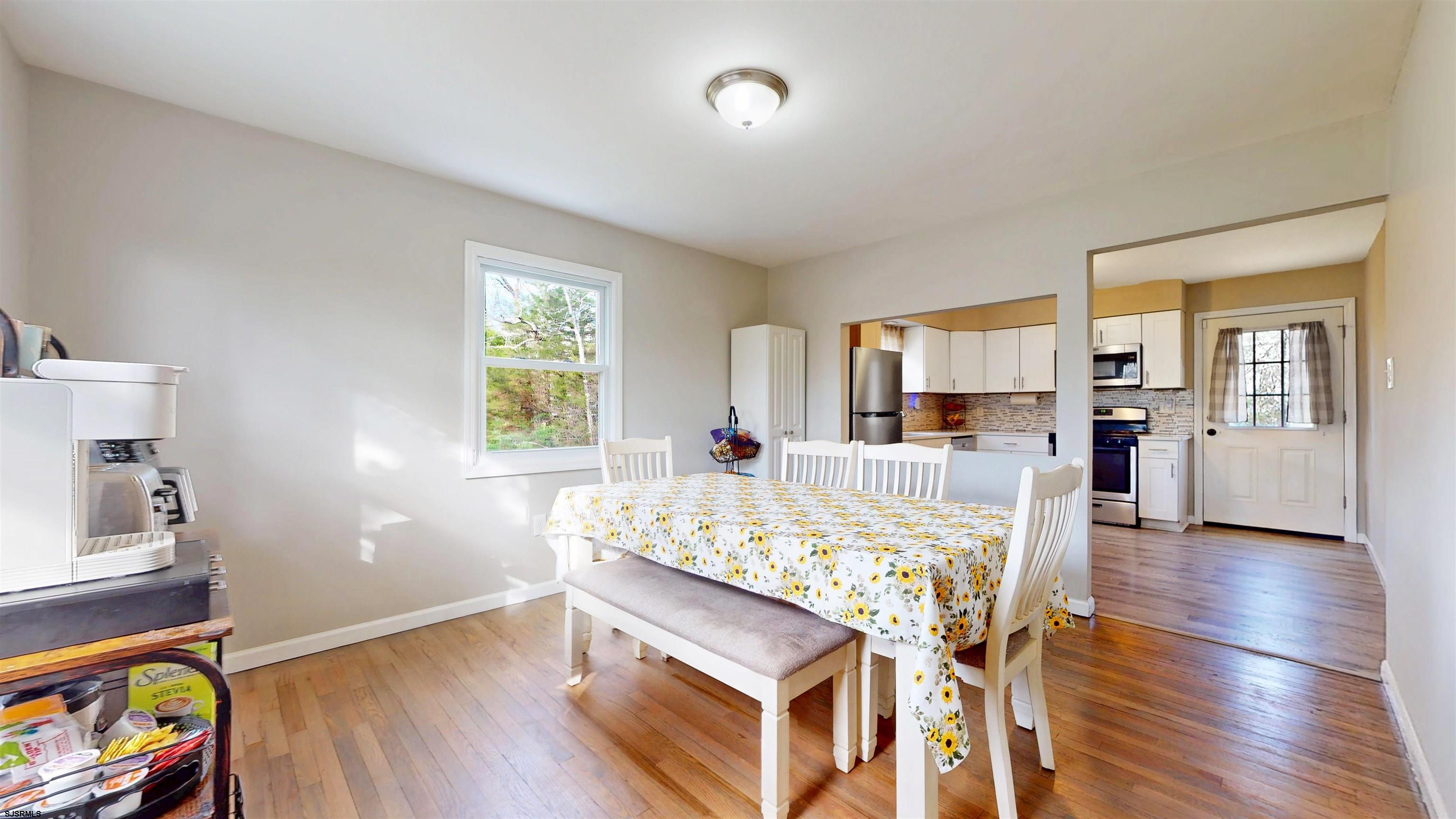 Mays Landing, New Jersey 08330, United States, 3 Bedrooms Bedrooms, ,2 BathroomsBathrooms,Residential,Active,158212