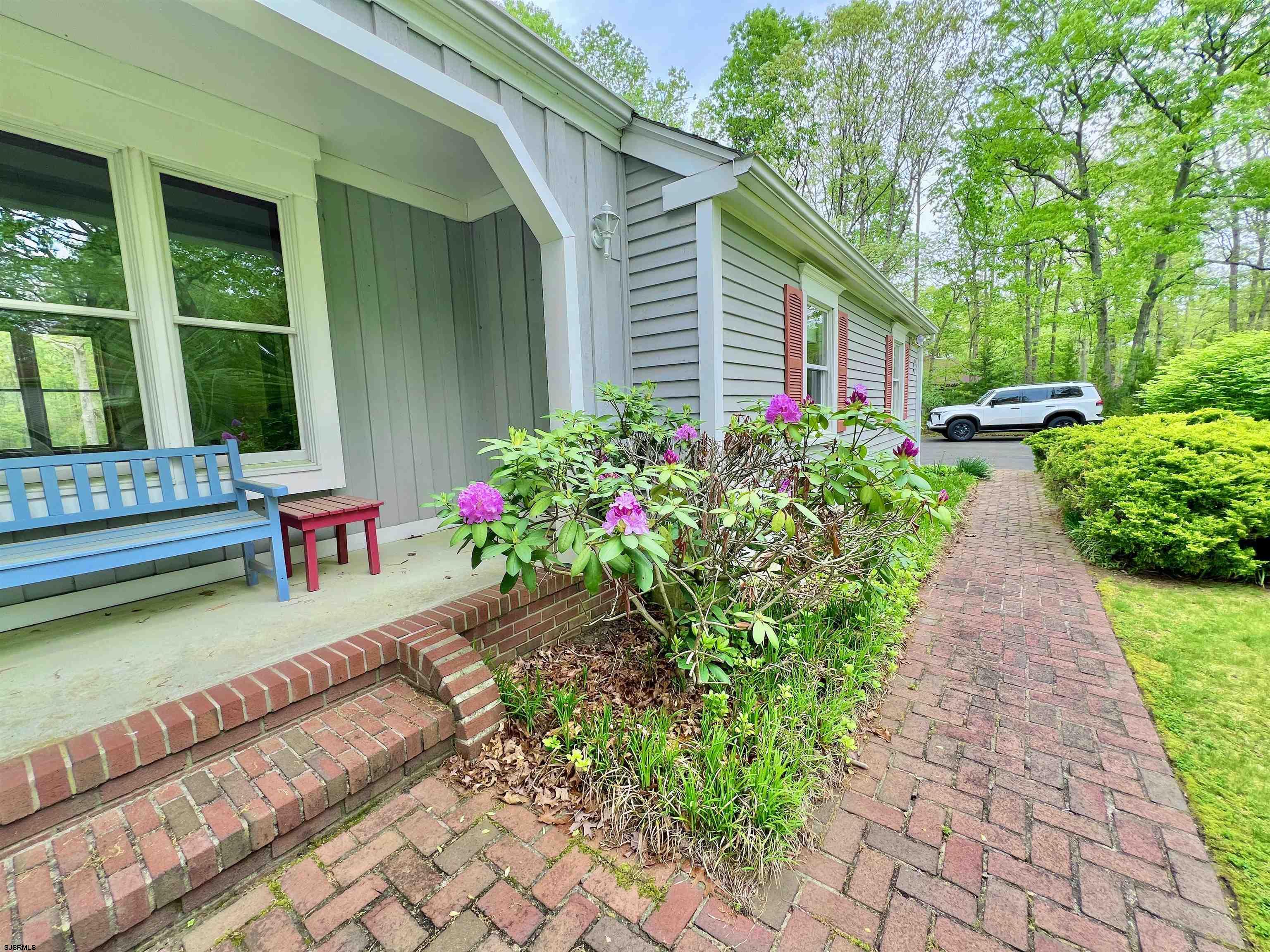 Petersburg, New Jersey 08270, United States, 4 Bedrooms Bedrooms, ,3 BathroomsBathrooms,Residential,Active,126804