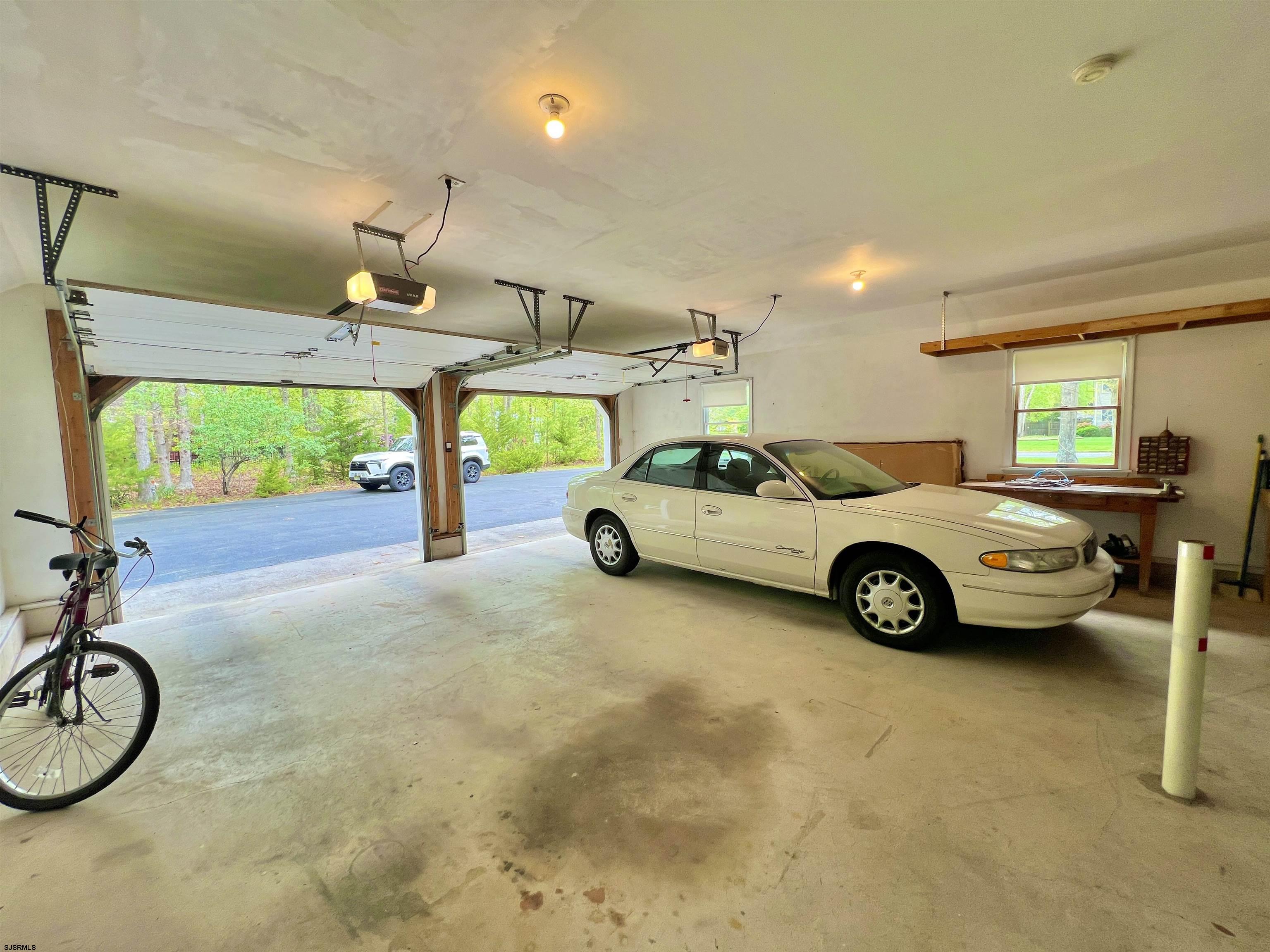 Petersburg, New Jersey 08270, United States, 4 Bedrooms Bedrooms, ,3 BathroomsBathrooms,Residential,Active,126804