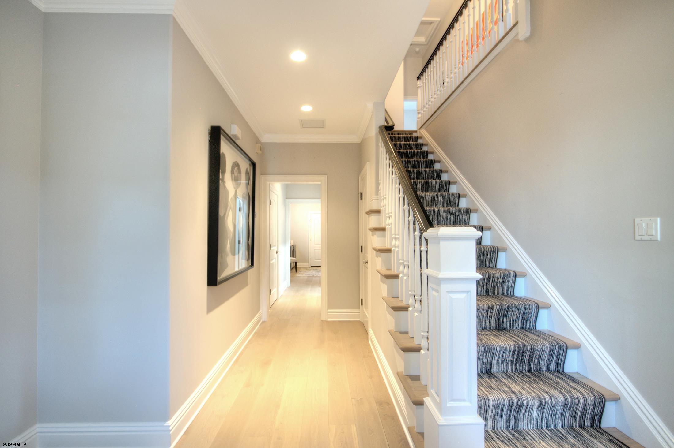 Margate, New Jersey 08402, United States, 6 Bedrooms Bedrooms, ,5 BathroomsBathrooms,Residential,Active,193555