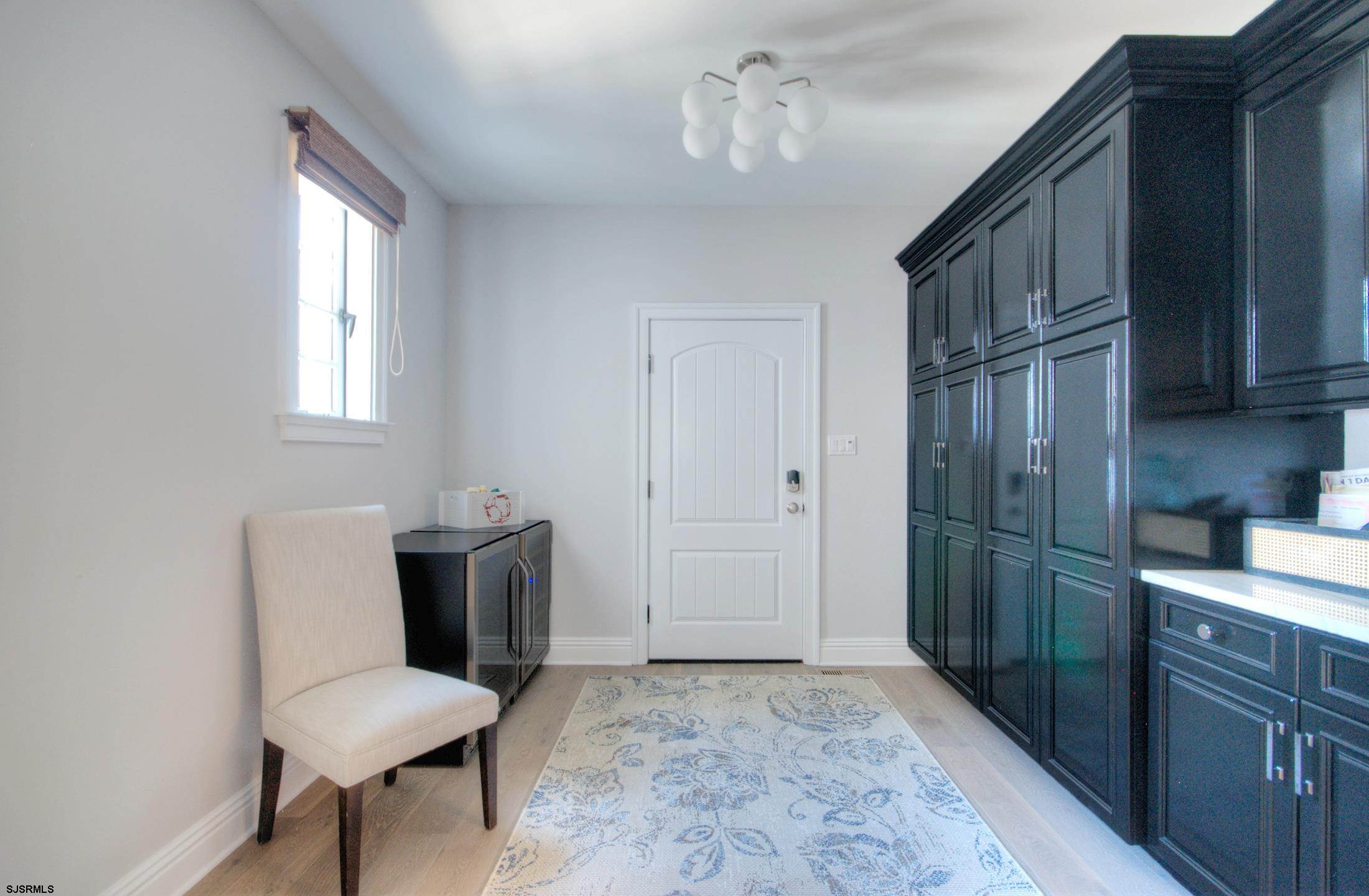 Margate, New Jersey 08402, United States, 6 Bedrooms Bedrooms, ,5 BathroomsBathrooms,Residential,Active,193555