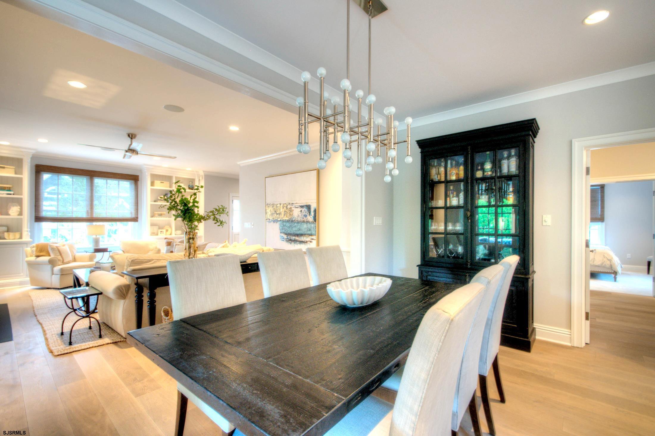 Margate, New Jersey 08402, United States, 6 Bedrooms Bedrooms, ,5 BathroomsBathrooms,Residential,Active,193555