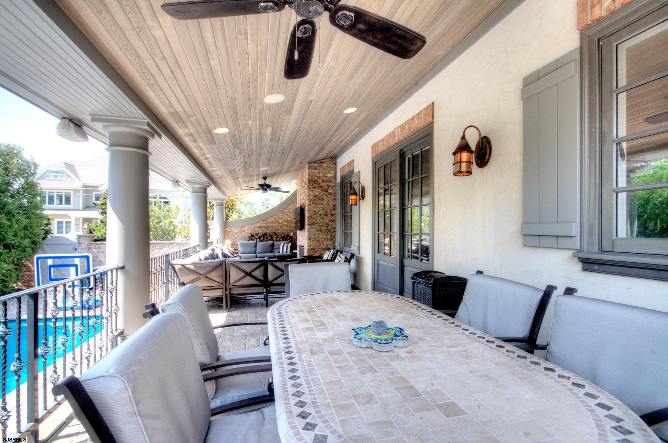 Margate, New Jersey 08402, United States, 6 Bedrooms Bedrooms, ,5 BathroomsBathrooms,Residential,Active,193555