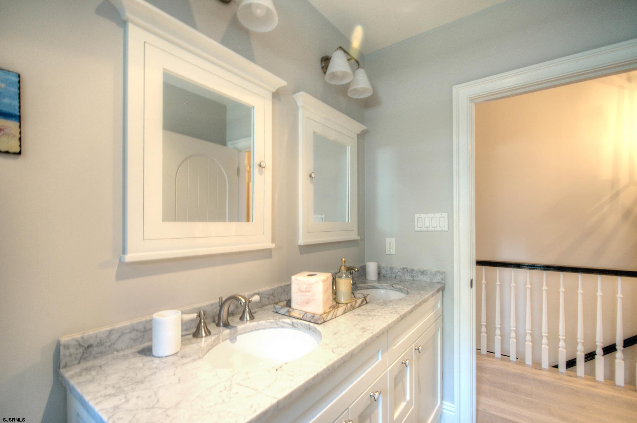 Margate, New Jersey 08402, United States, 6 Bedrooms Bedrooms, ,5 BathroomsBathrooms,Residential,Active,193555