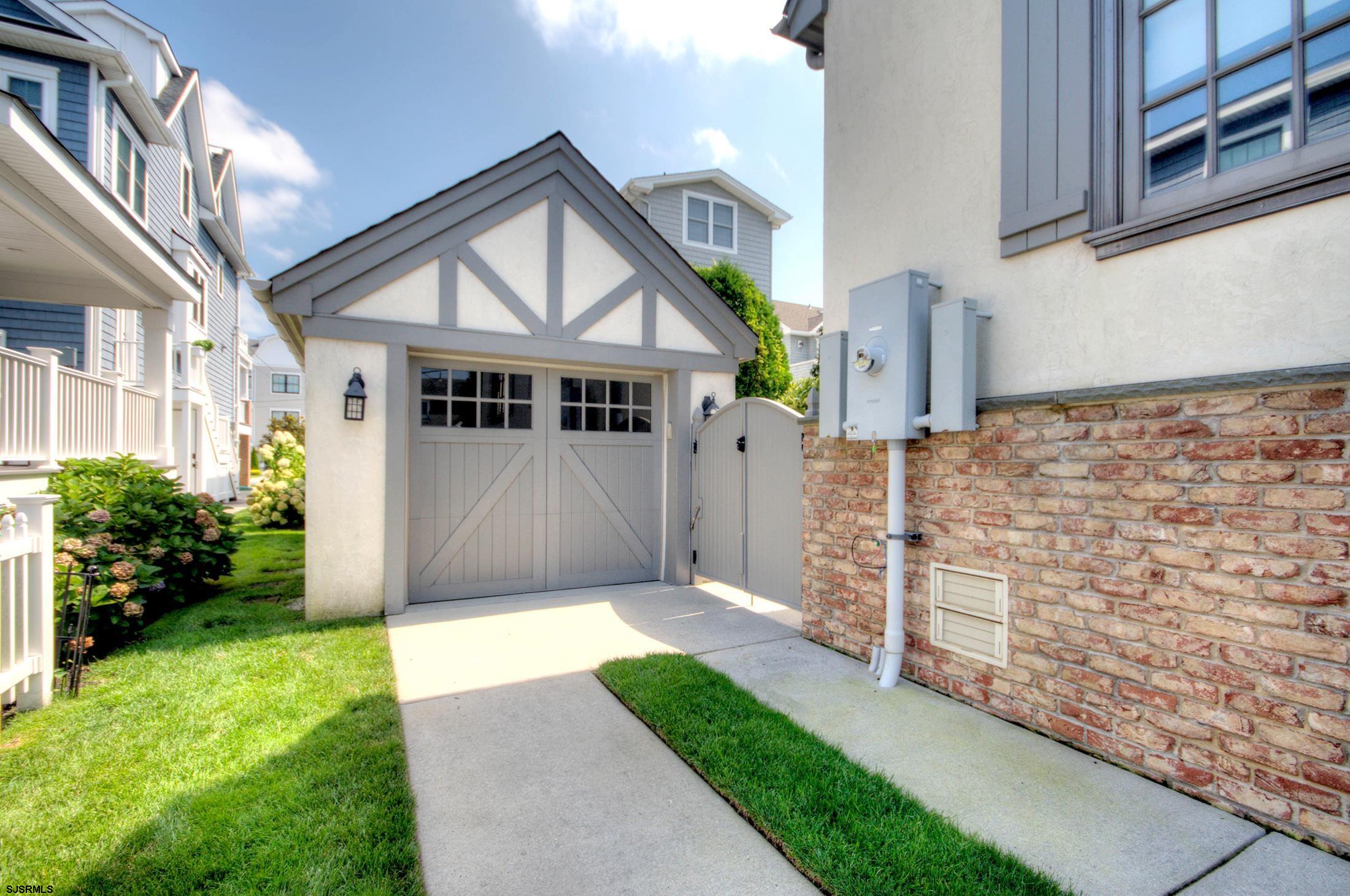 Margate, New Jersey 08402, United States, 6 Bedrooms Bedrooms, ,5 BathroomsBathrooms,Residential,Active,193555