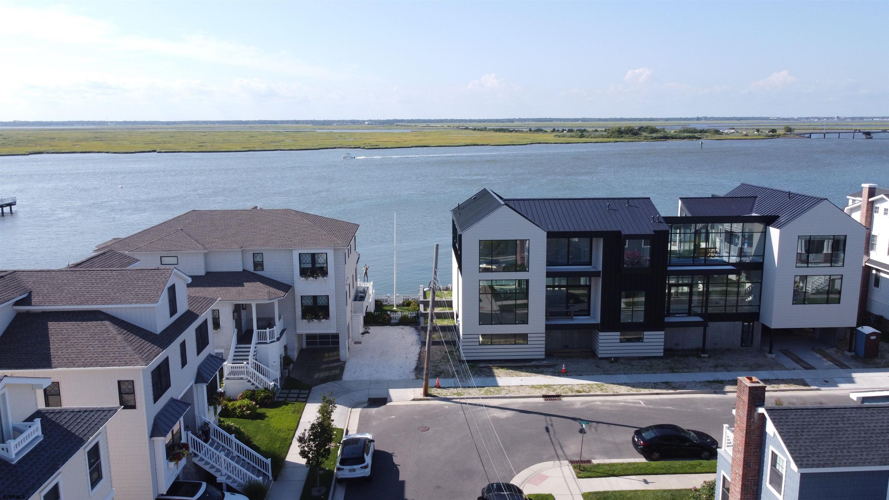 Margate, New Jersey 08402, United States, 6 Bedrooms Bedrooms, ,5 BathroomsBathrooms,Residential,Active,193555