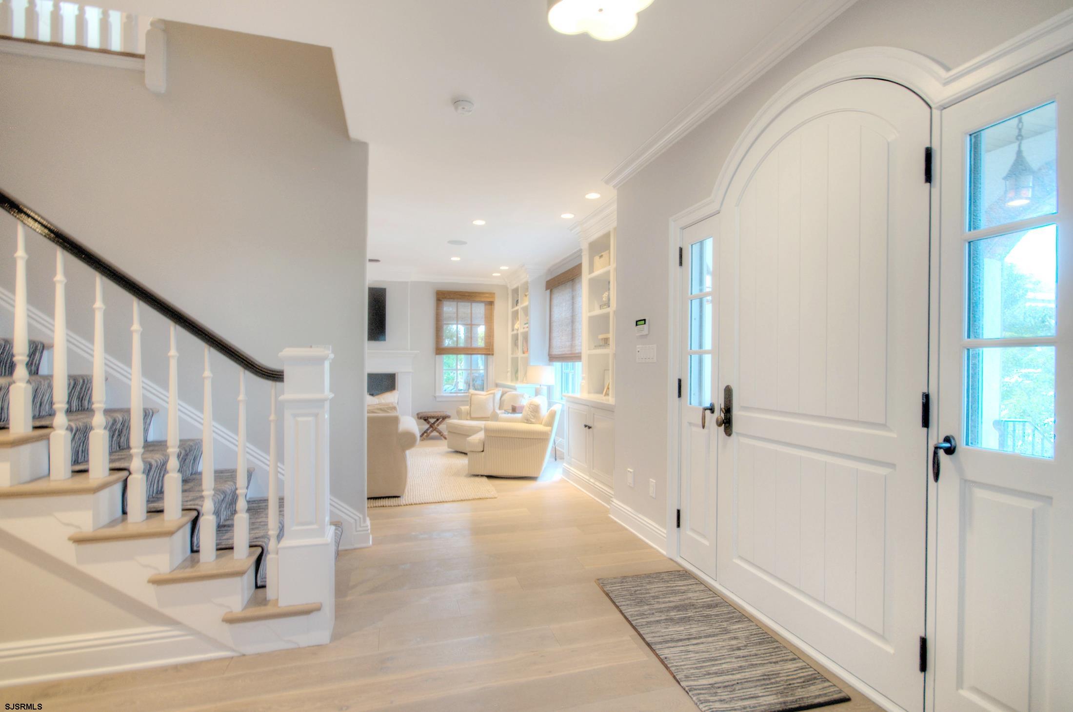 Margate, New Jersey 08402, United States, 6 Bedrooms Bedrooms, ,5 BathroomsBathrooms,Residential,Active,193555