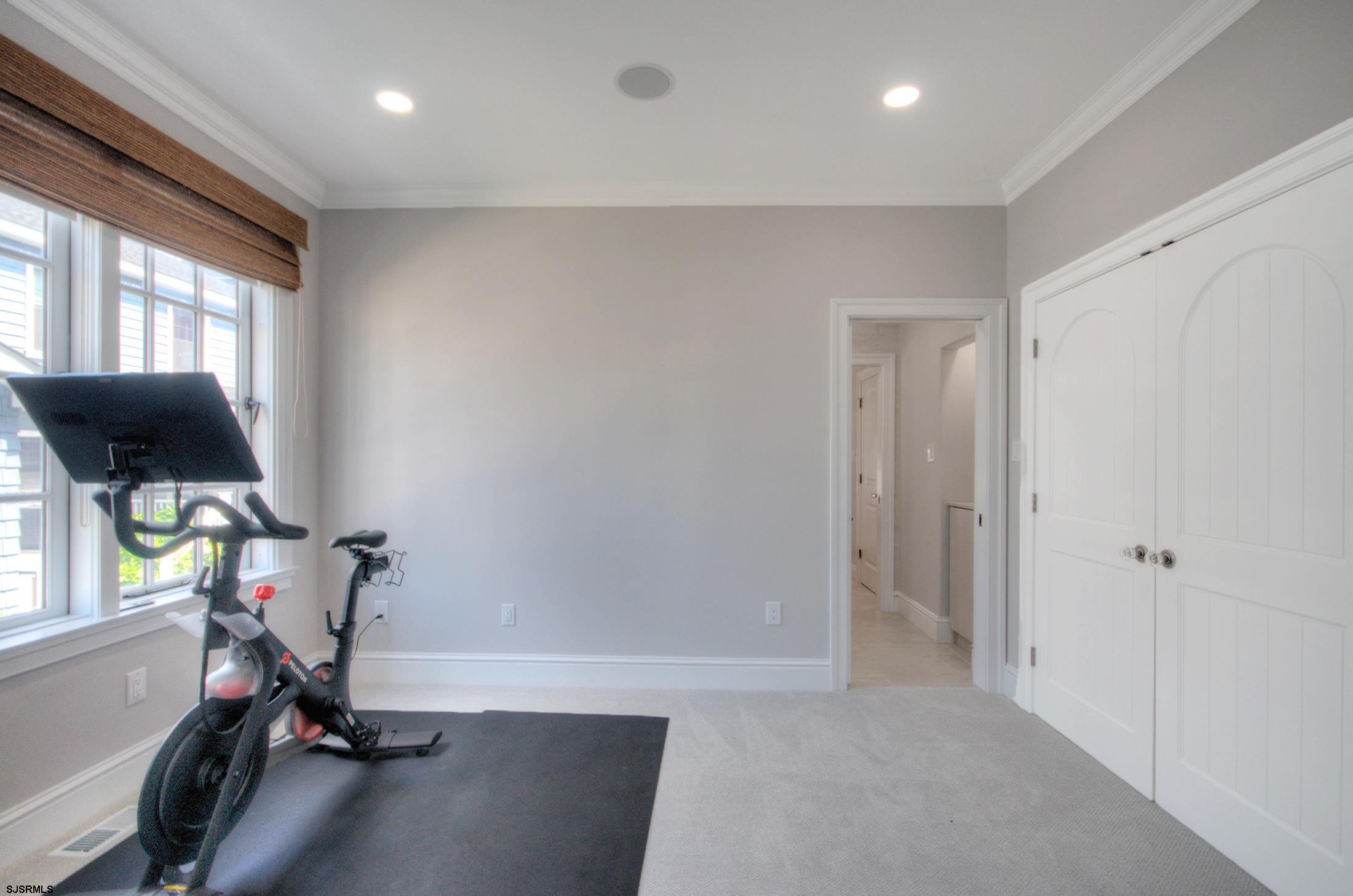 Margate, New Jersey 08402, United States, 6 Bedrooms Bedrooms, ,5 BathroomsBathrooms,Residential,Active,193555