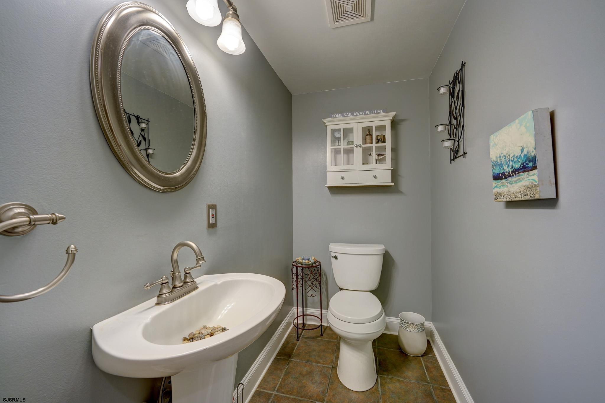 Petersburg, New Jersey 08270, United States, 4 Bedrooms Bedrooms, ,3 BathroomsBathrooms,Residential,Active,154027