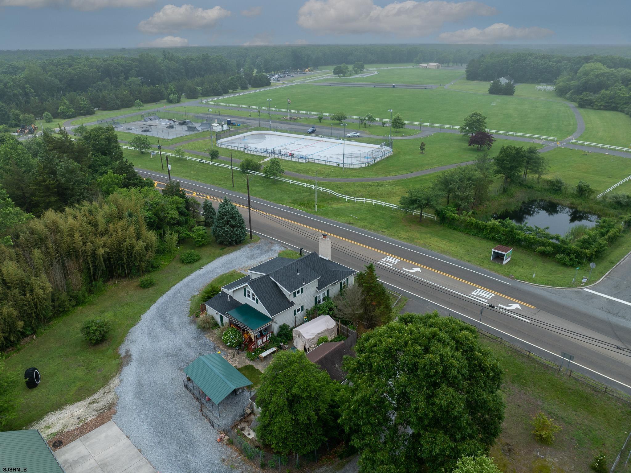 Petersburg, New Jersey 08270, United States, 4 Bedrooms Bedrooms, ,3 BathroomsBathrooms,Residential,Active,154027