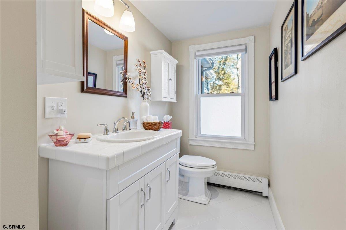 New Gretna, New Jersey 08087, United States, 4 Bedrooms Bedrooms, ,3 BathroomsBathrooms,Residential,Active,130706