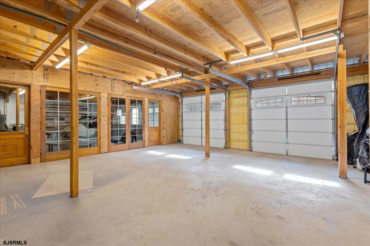 New Gretna, New Jersey 08087, United States, 4 Bedrooms Bedrooms, ,3 BathroomsBathrooms,Residential,Active,130706