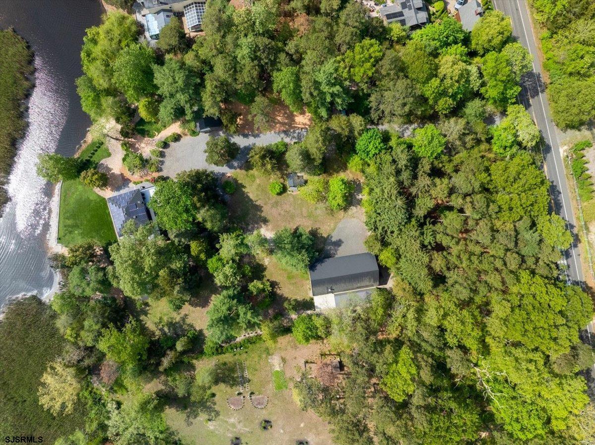 New Gretna, New Jersey 08087, United States, 4 Bedrooms Bedrooms, ,3 BathroomsBathrooms,Residential,Active,130706