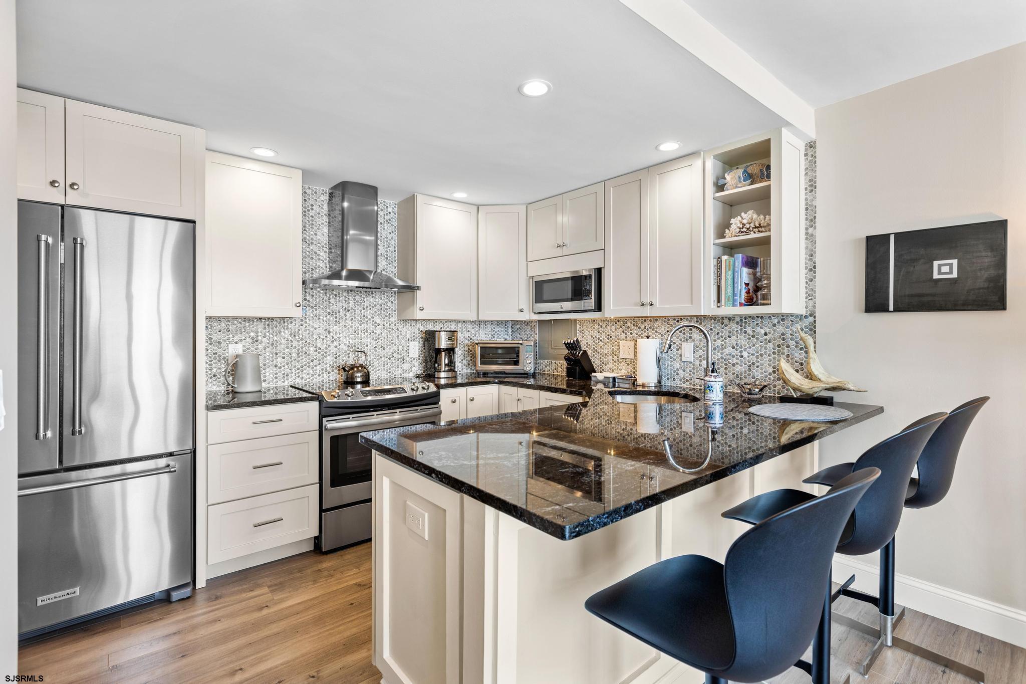 Longport, New Jersey 08403, United States, 2 Bedrooms Bedrooms, ,2 BathroomsBathrooms,Residential,Active,176472