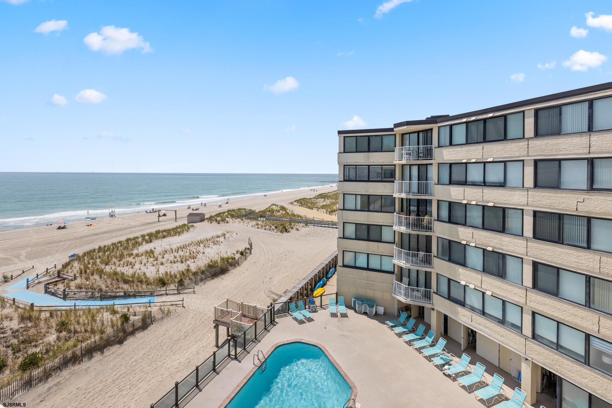 Longport, New Jersey 08403, United States, 2 Bedrooms Bedrooms, ,2 BathroomsBathrooms,Residential,Active,176472