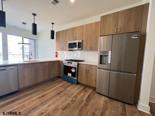 Atlantic City, New Jersey 08401, United States, 2 Bedrooms Bedrooms, ,1 BathroomBathrooms,Residential,Active,59669