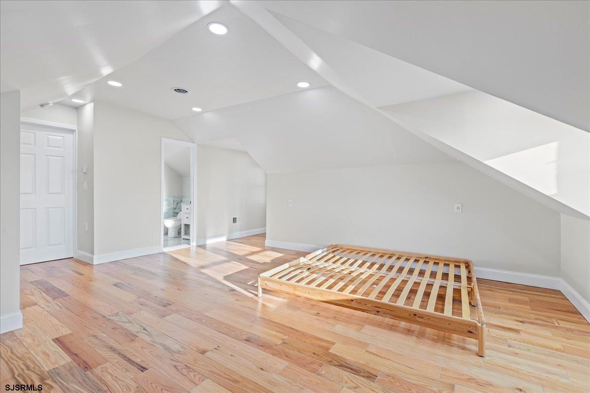 Ventnor, New Jersey 08406, United States, 6 Bedrooms Bedrooms, ,5 BathroomsBathrooms,Residential,Active,17370