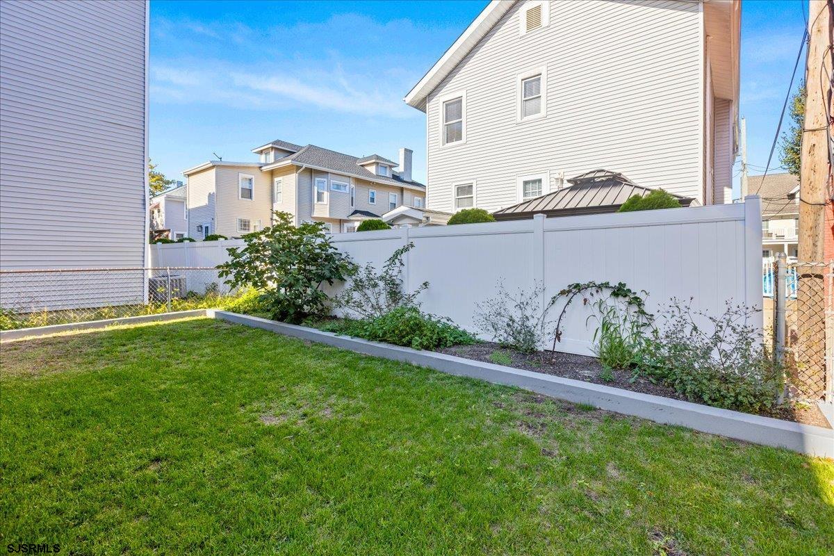 Ventnor, New Jersey 08406, United States, 6 Bedrooms Bedrooms, ,5 BathroomsBathrooms,Residential,Active,17370