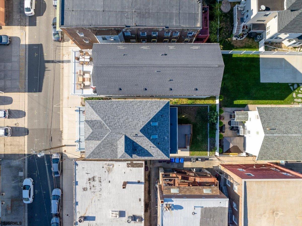 Ventnor, New Jersey 08406, United States, 6 Bedrooms Bedrooms, ,5 BathroomsBathrooms,Residential,Active,17370