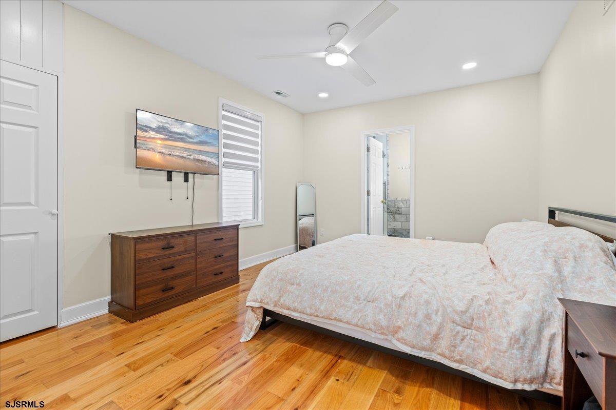 Ventnor, New Jersey 08406, United States, 6 Bedrooms Bedrooms, ,5 BathroomsBathrooms,Residential,Active,17370