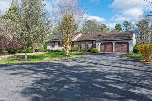 628 1ST AVE, GALLOWAY, NJ 08205 - Image d3e4a4cbae39b57e0ae314136643d79a/3555675941