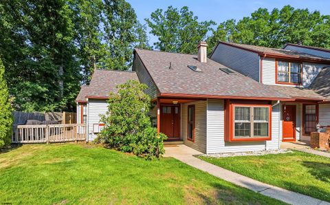 Photo of 718 E Cooper CT, Smithville, NJ 08205 (MLS # 609122)